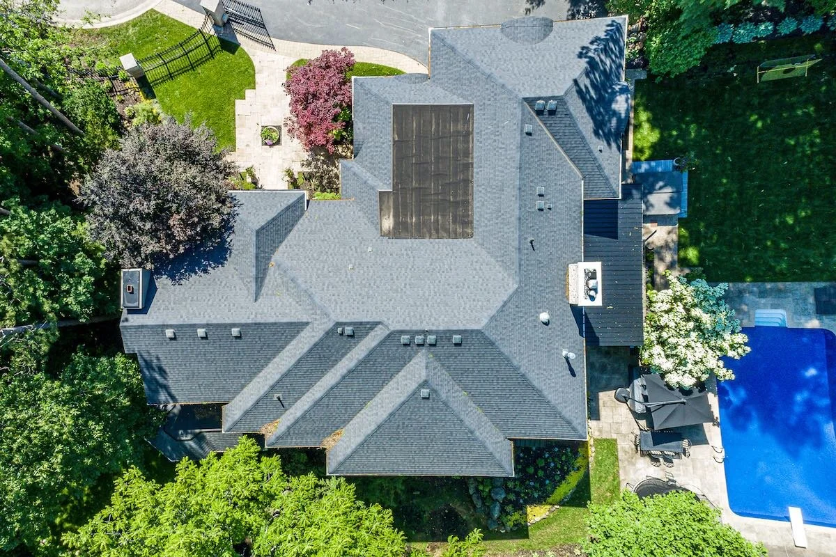 290 Donessle Drive-11.jpeg