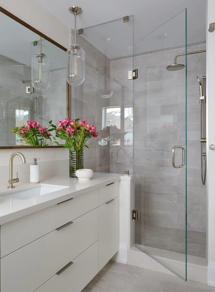 bathroom1.jpg