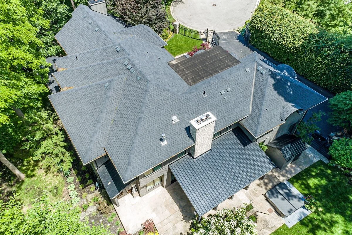 290 Donessle Drive-12.jpeg