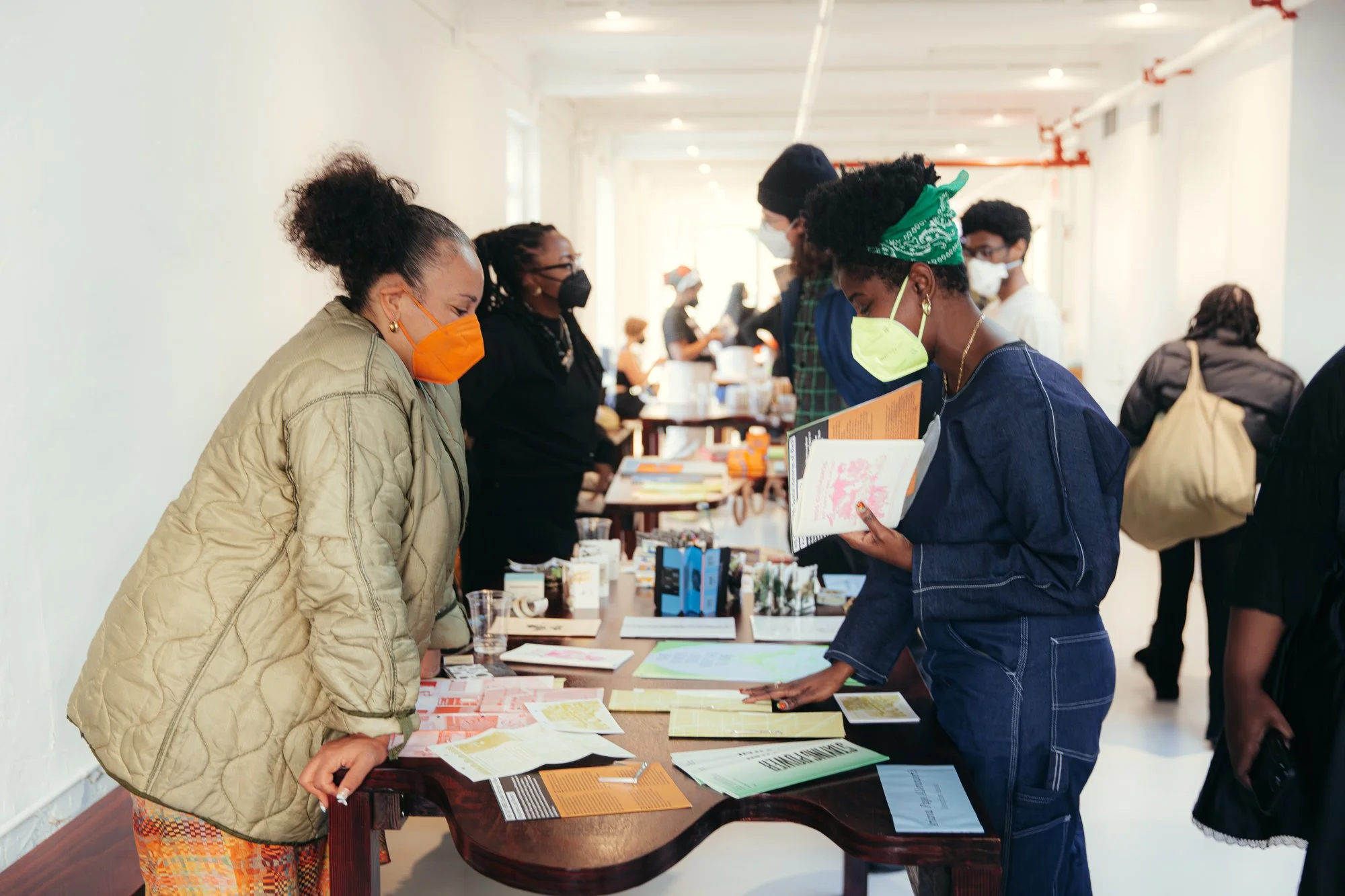 Copy of HMinu_2023-SfPC-ZineFair_8813.jpg