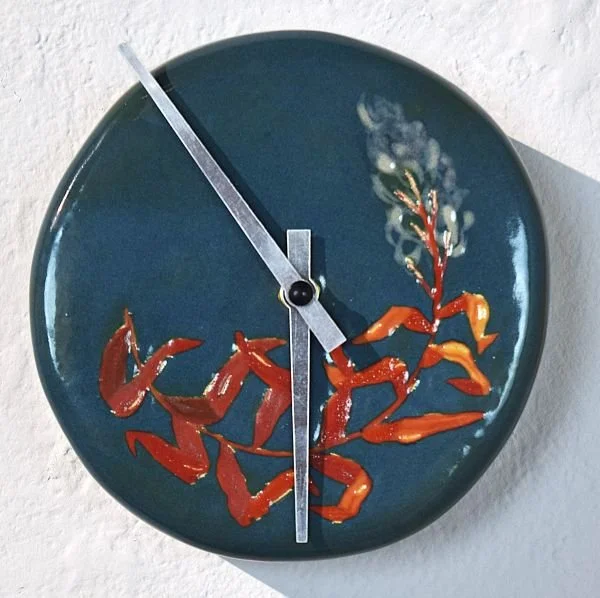 still it's slipping, beyond repair.JPG