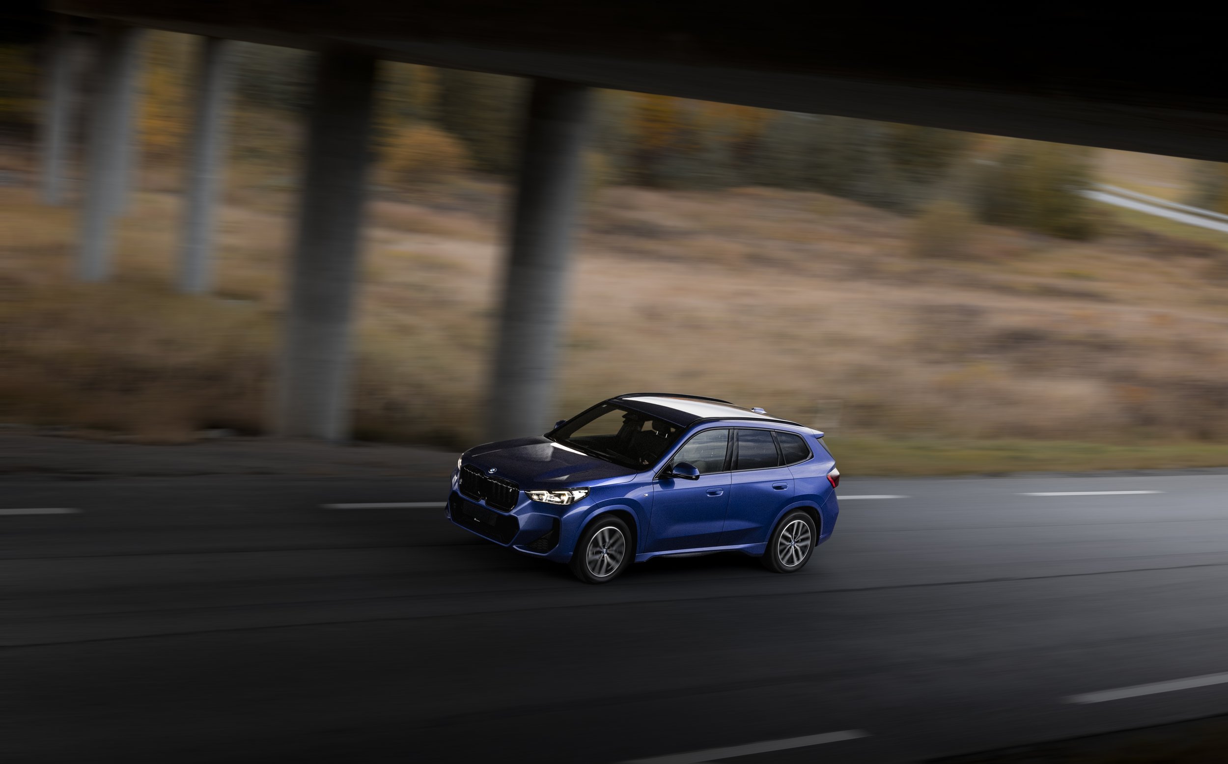 BMW SPEC ROAD-1.jpg