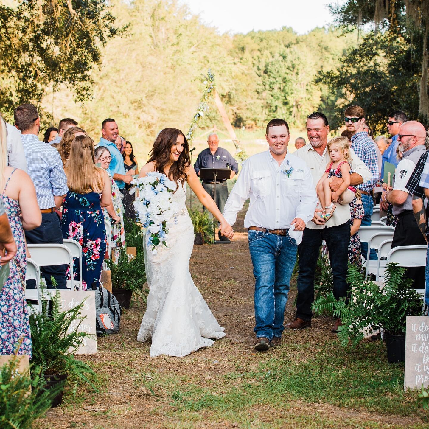 There&rsquo;s nothing quite like that just married feeling ✨