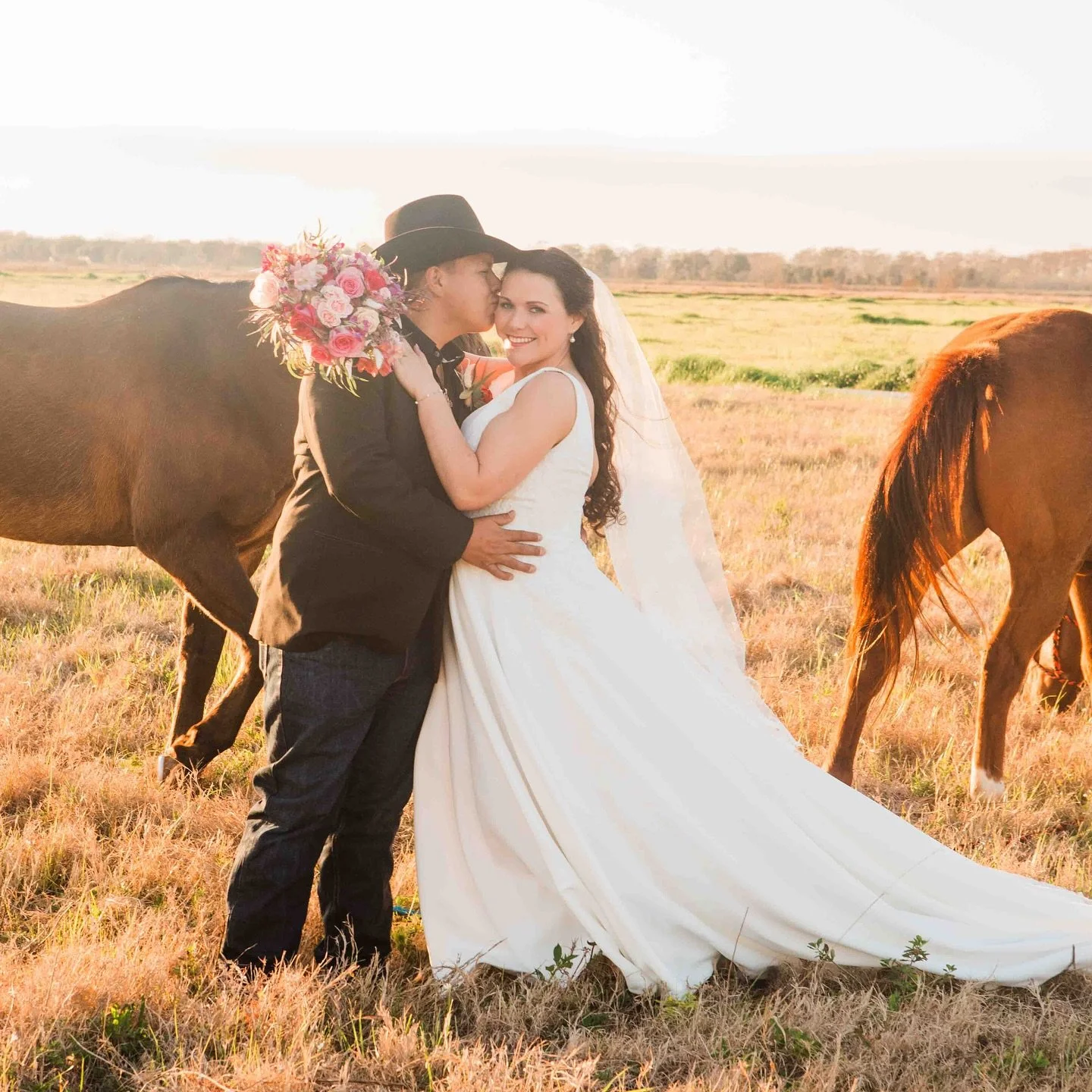 &ldquo;Open fields, golden hour, and the timeless beauty of horses. I&rsquo;m a Western wedding photographer capturing love stories meant to be cherished for generations.&rdquo;

#dayaftersession #westernweddingphotographer #cowboyweddingphotographer