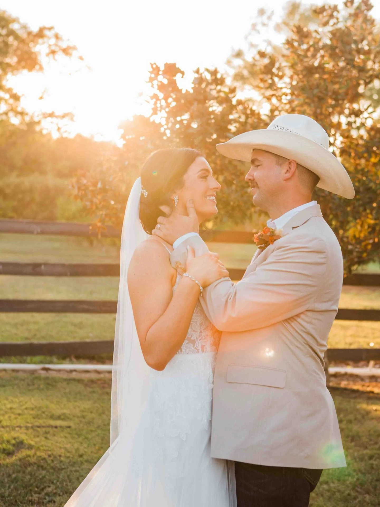 Recently engaged? Congratulations soak it all in 🤍

Now comes wedding planning&hellip; and whew, it can feel overwhelming. Whether you&rsquo;re eloping somewhere meaningful or planning a full-blown traditional wedding, it&rsquo;s a lot to take on.

