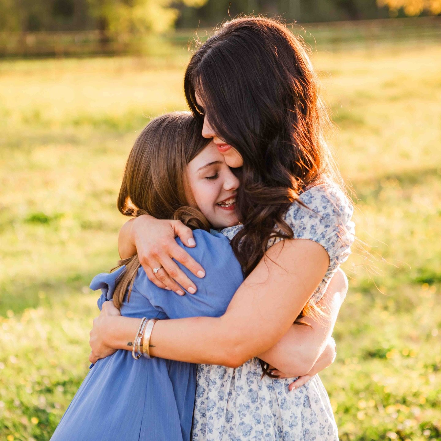 There&rsquo;s no better compliment than clients who come back year after year. Getting to watch families grow up in front of my lens is one of the greatest parts of what I do. ✨

#louisianaphotographer #louisianaweddingphotographer
