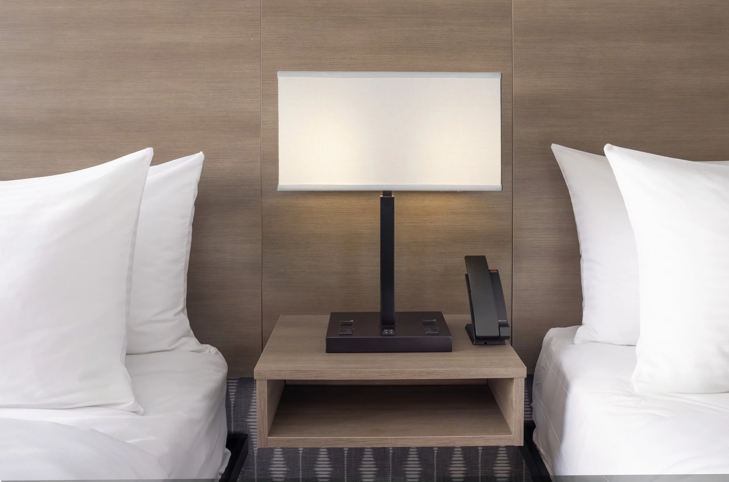 IMG_8620F (Custom).jpg