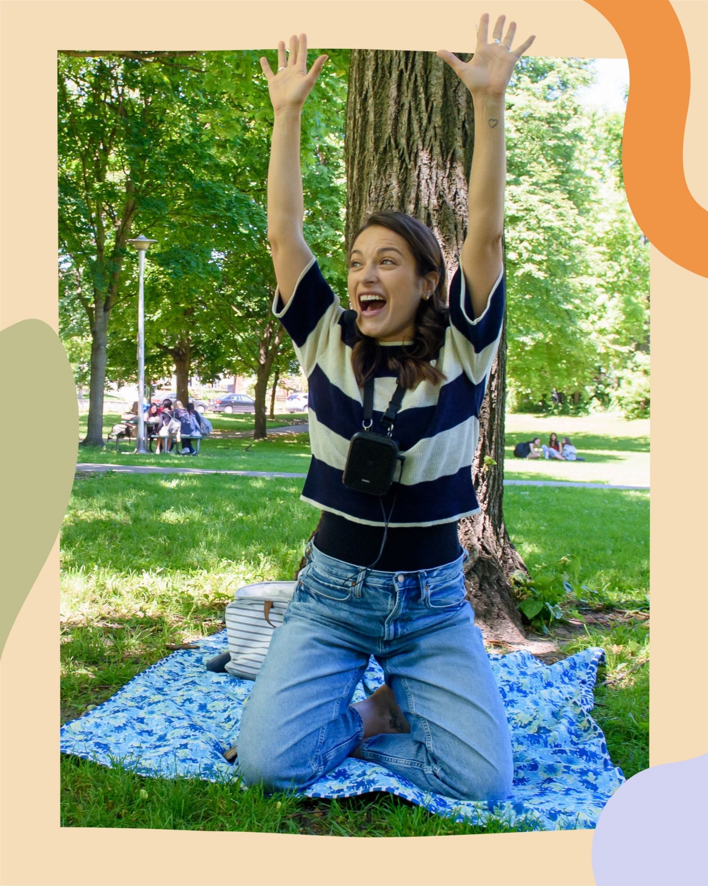 My face when I remember: summer is just around the corner!! 🌳☀️🎶
Can&rsquo;t wait to sing, play and learn in the park with you &amp; your littles.

[image ID: Nash, brunette female, wide smile and excited expression on her face, raising her arms in