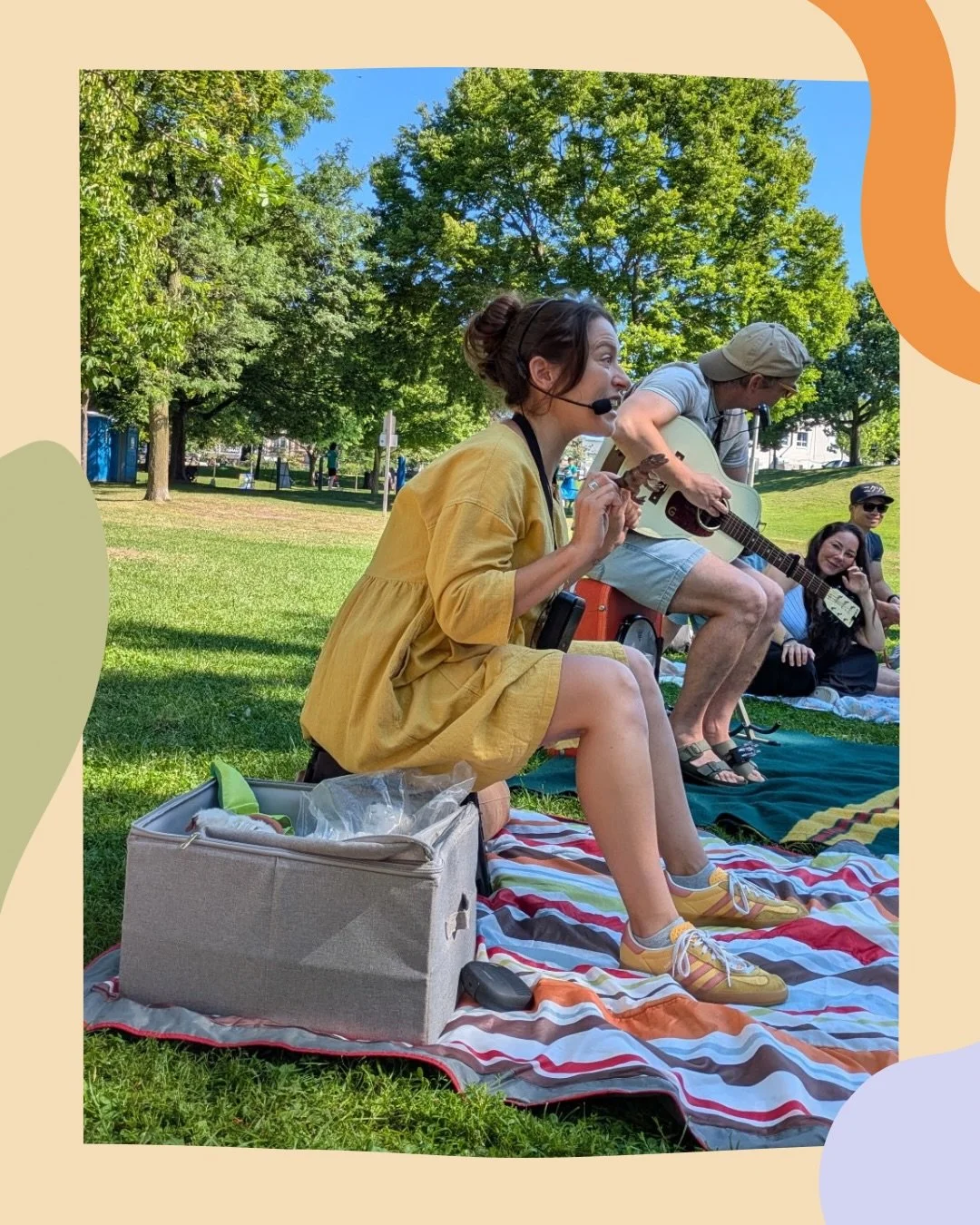 Summer songs with my friend @nedgordonmusic 
☀️🎸🌳
I had so much fun visiting the east end! Which east end park should I pop-up at next?
