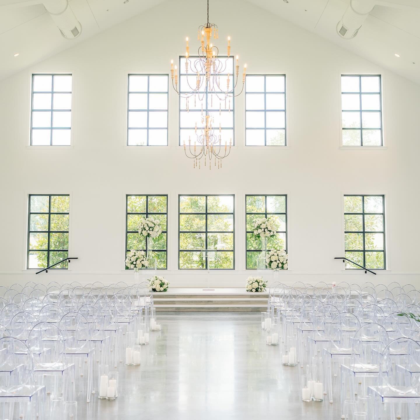 the way the chapel just glows ✨🤩💫