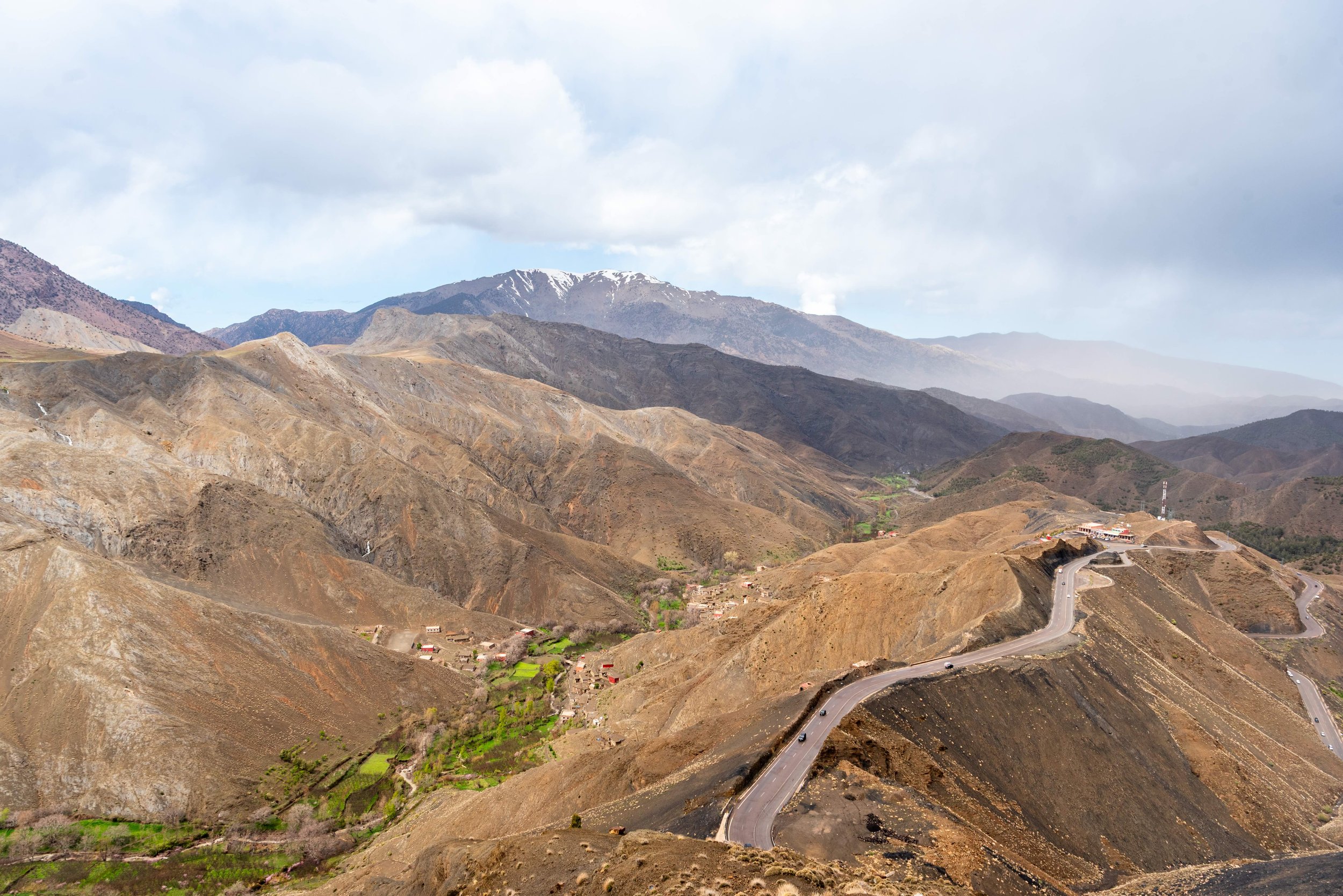 Morocco-Tizi-n-Tichka-Pass-lanscape-mountains.jpeg
