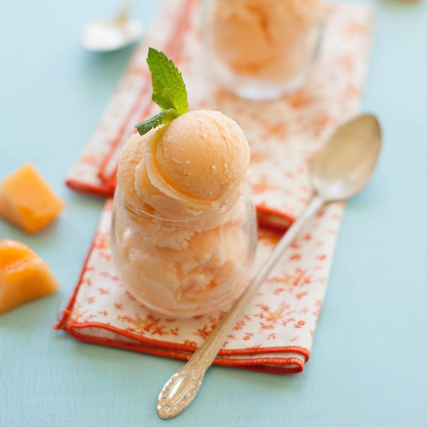 Treat yourself to a lovely orange treat in the form of cantaloupe sorbet. This recipe is super easy, yet you will need a few hours to freeze the fruit. The results are slushy, refreshing and such a beautiful color! 

View the recipe here: https://bit