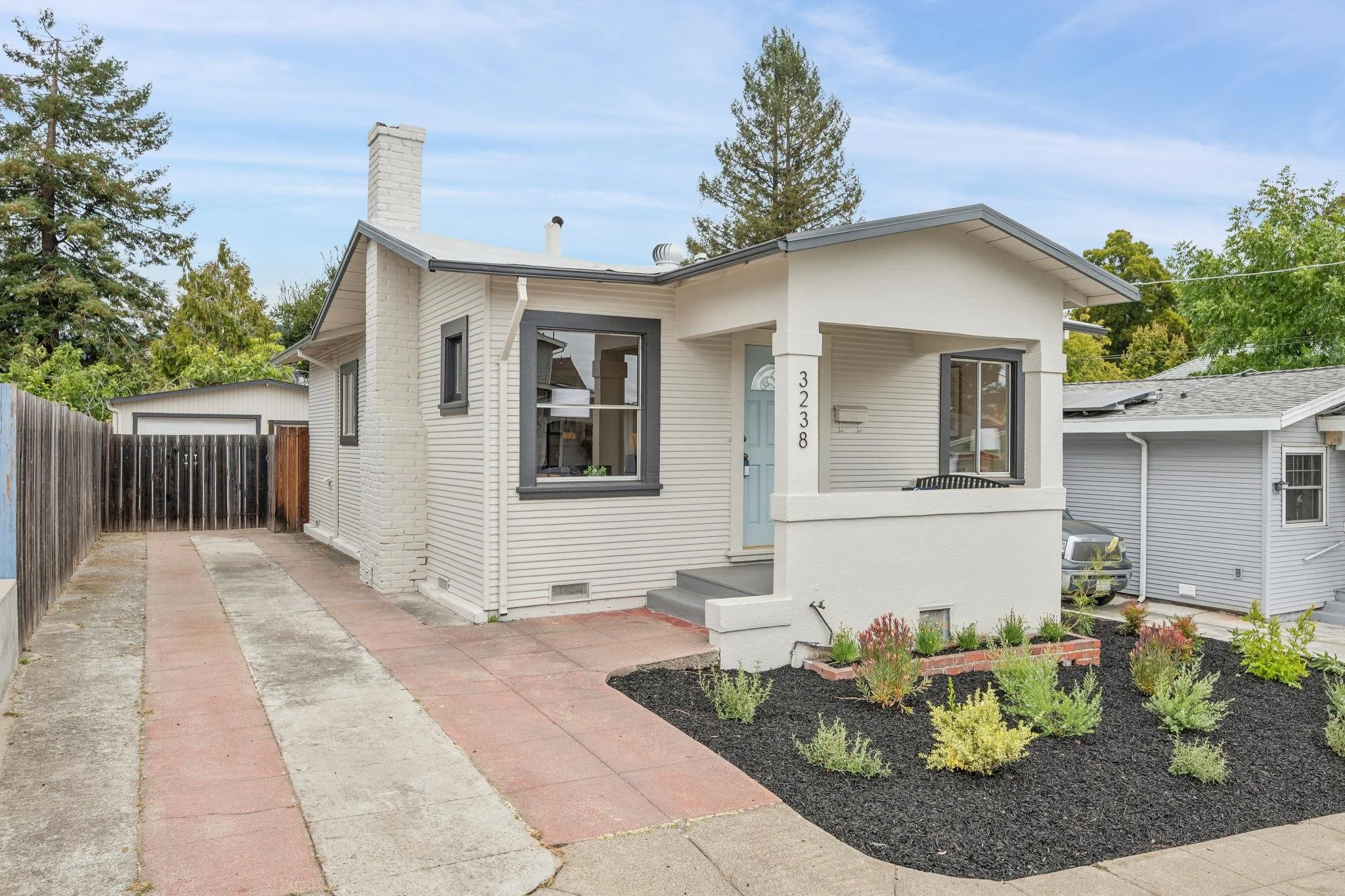 3238 Lynde Street, Oakland - List Price $479,000