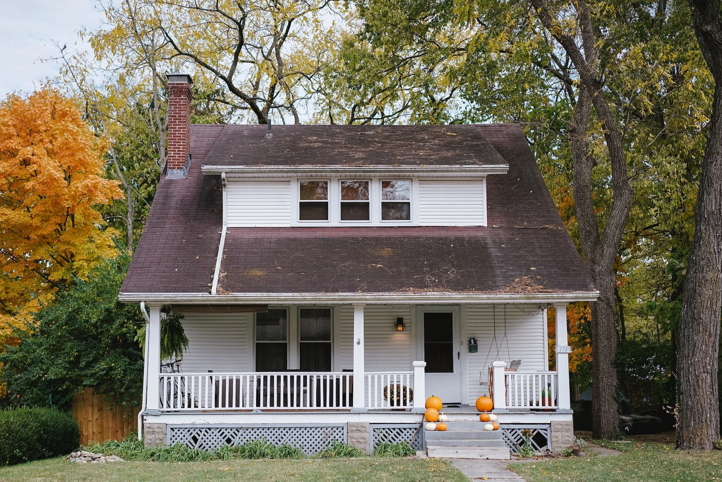 Don't Ignore the Signs: Is it Time for a Roof Replacement?