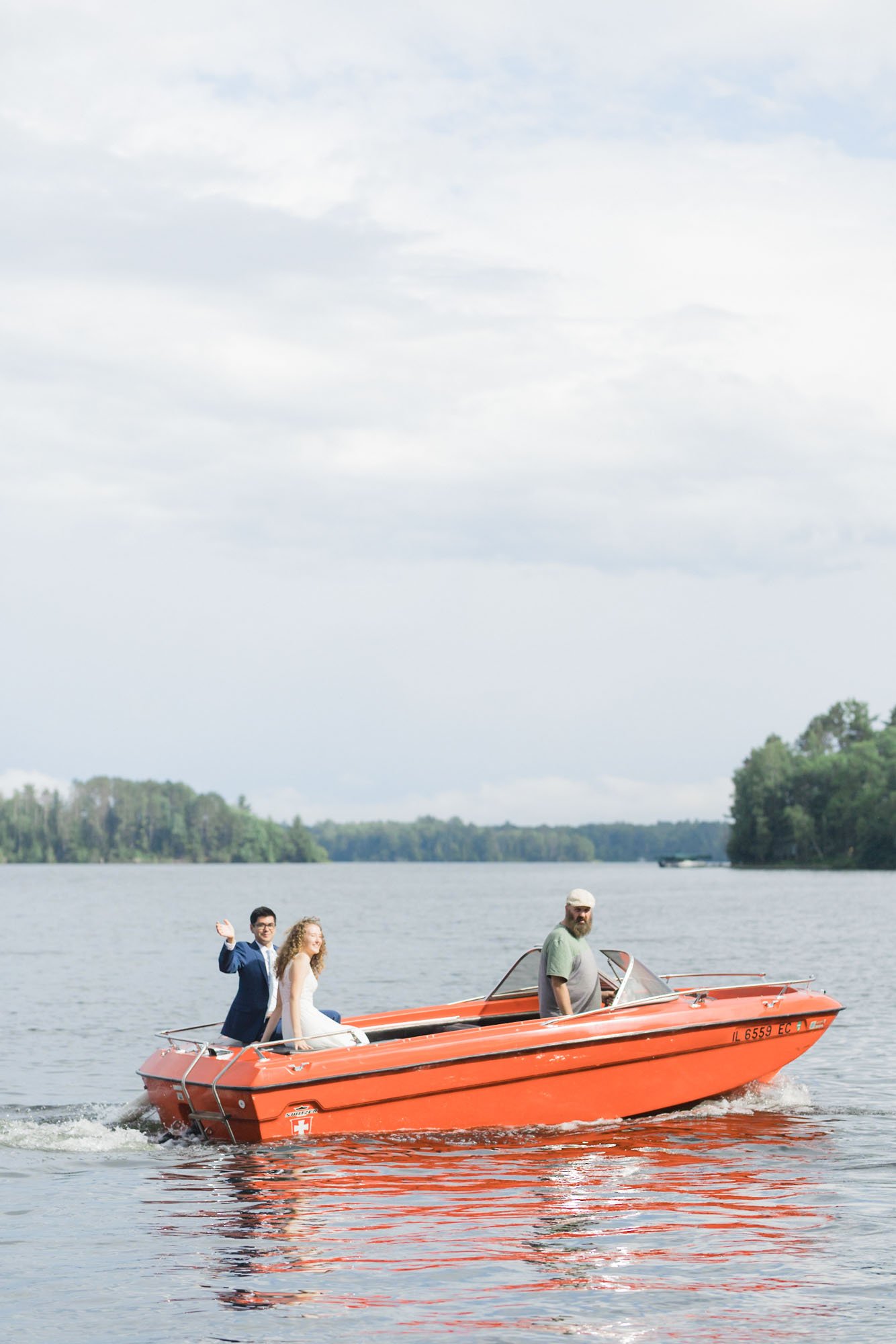 jessica-kovach-photography-lakeside-wisconsin-small-and-intimate-wedding-elopement-with-friends-and-family-758.jpg