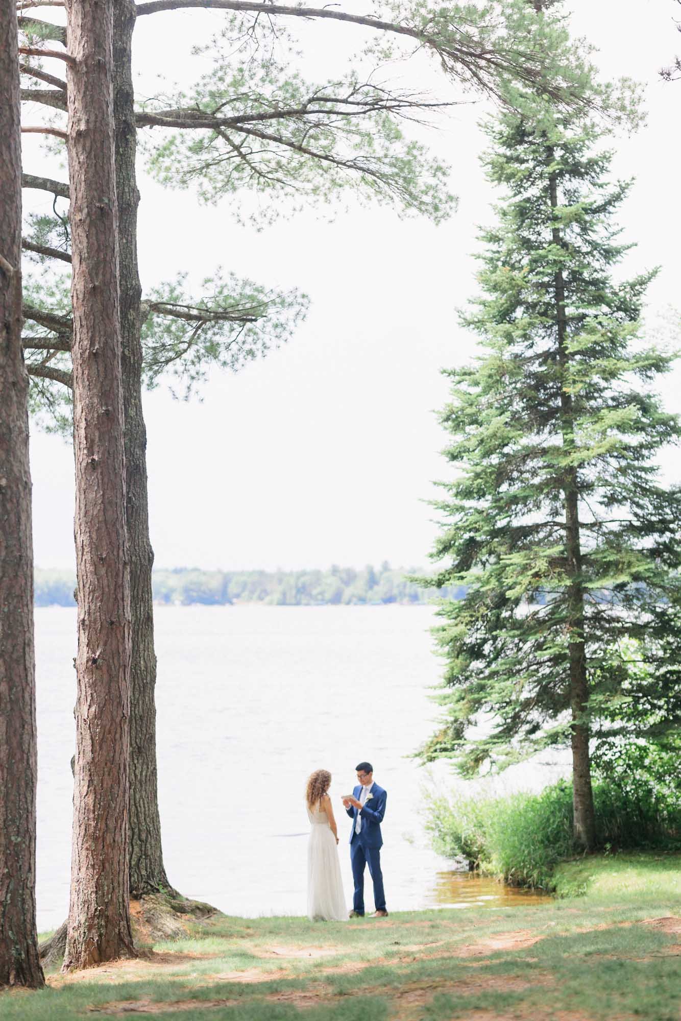 jessica-kovach-photography-lakeside-wisconsin-small-and-intimate-wedding-elopement-with-friends-and-family-294.jpg