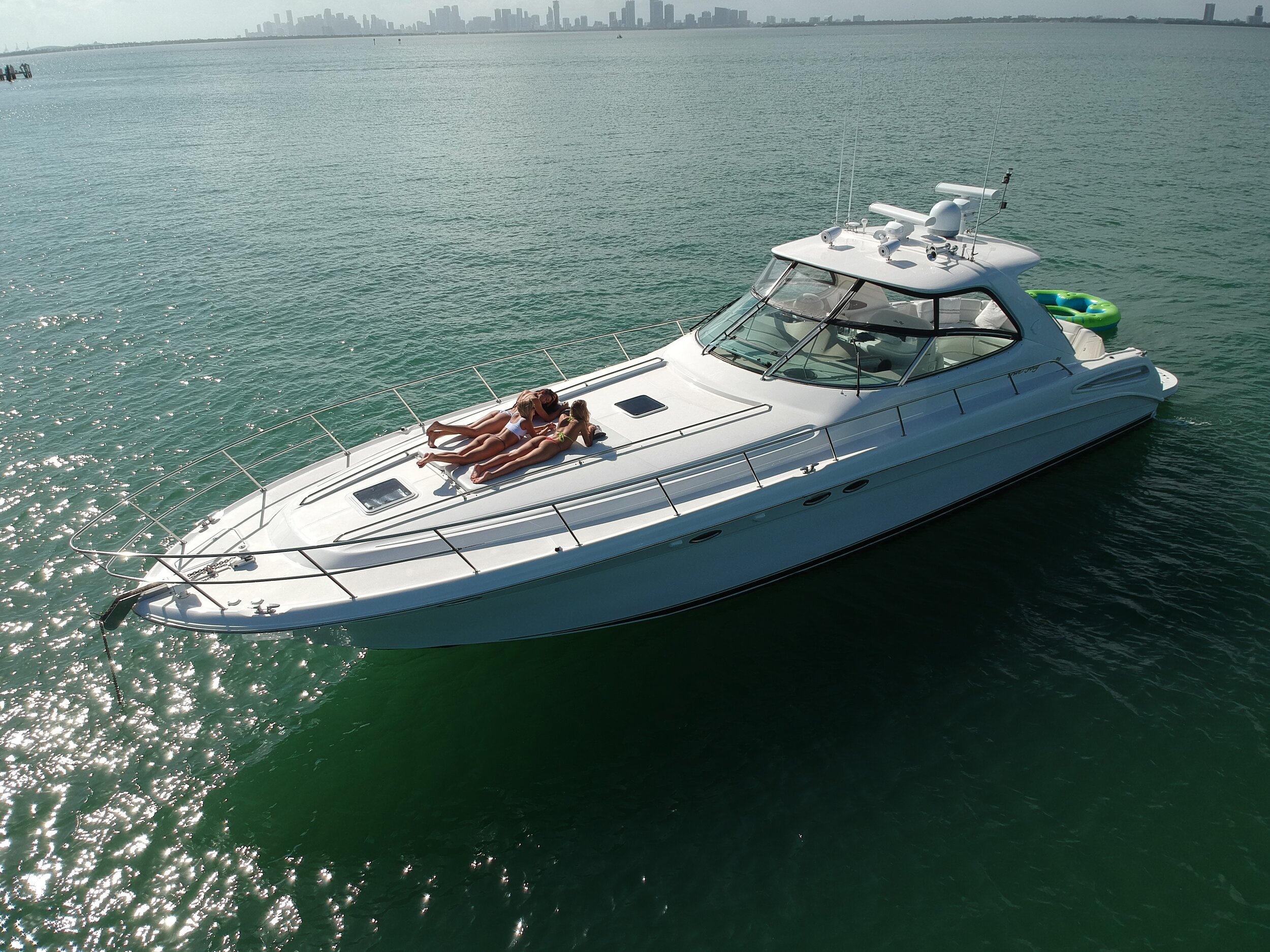 54' Sea Ray Sundancer — Miami Yachting Company