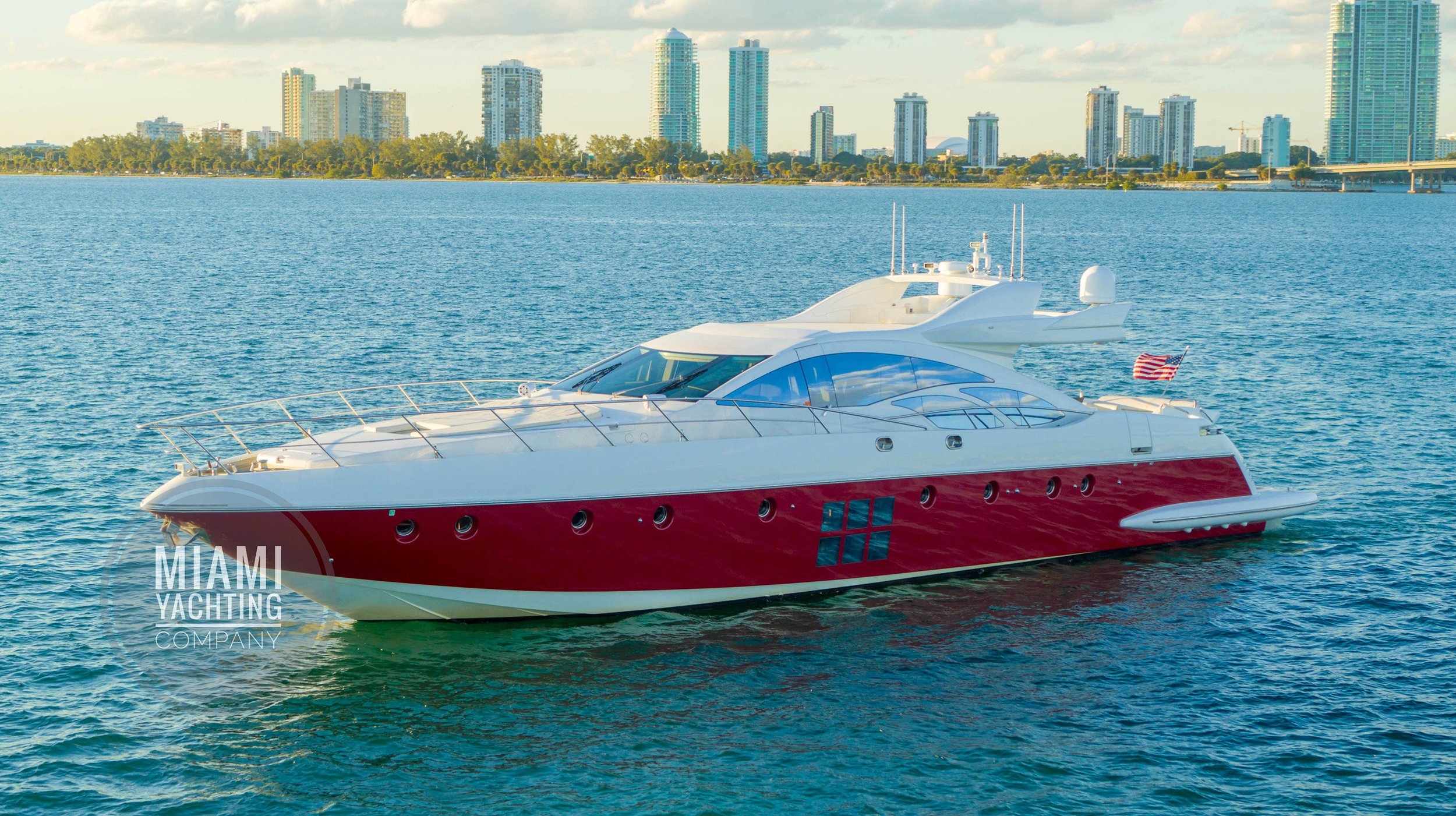 Miami_Yachting_Company_86s_Azimut10.jpg
