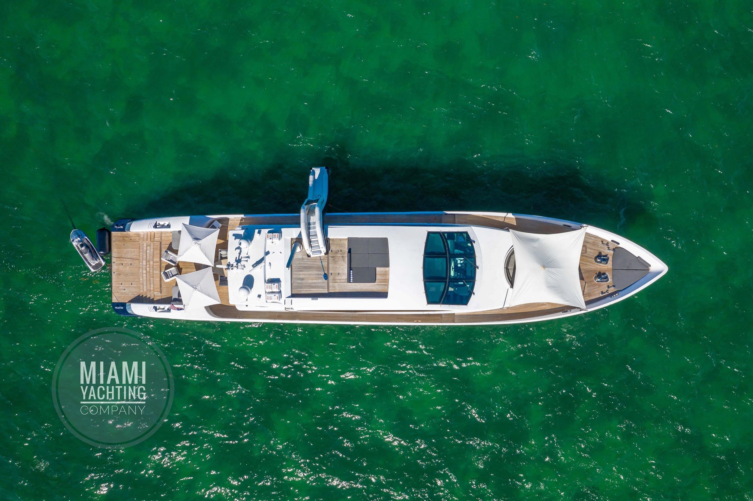 Miami_Yachting_Company_120_Tecnomar11.jpg