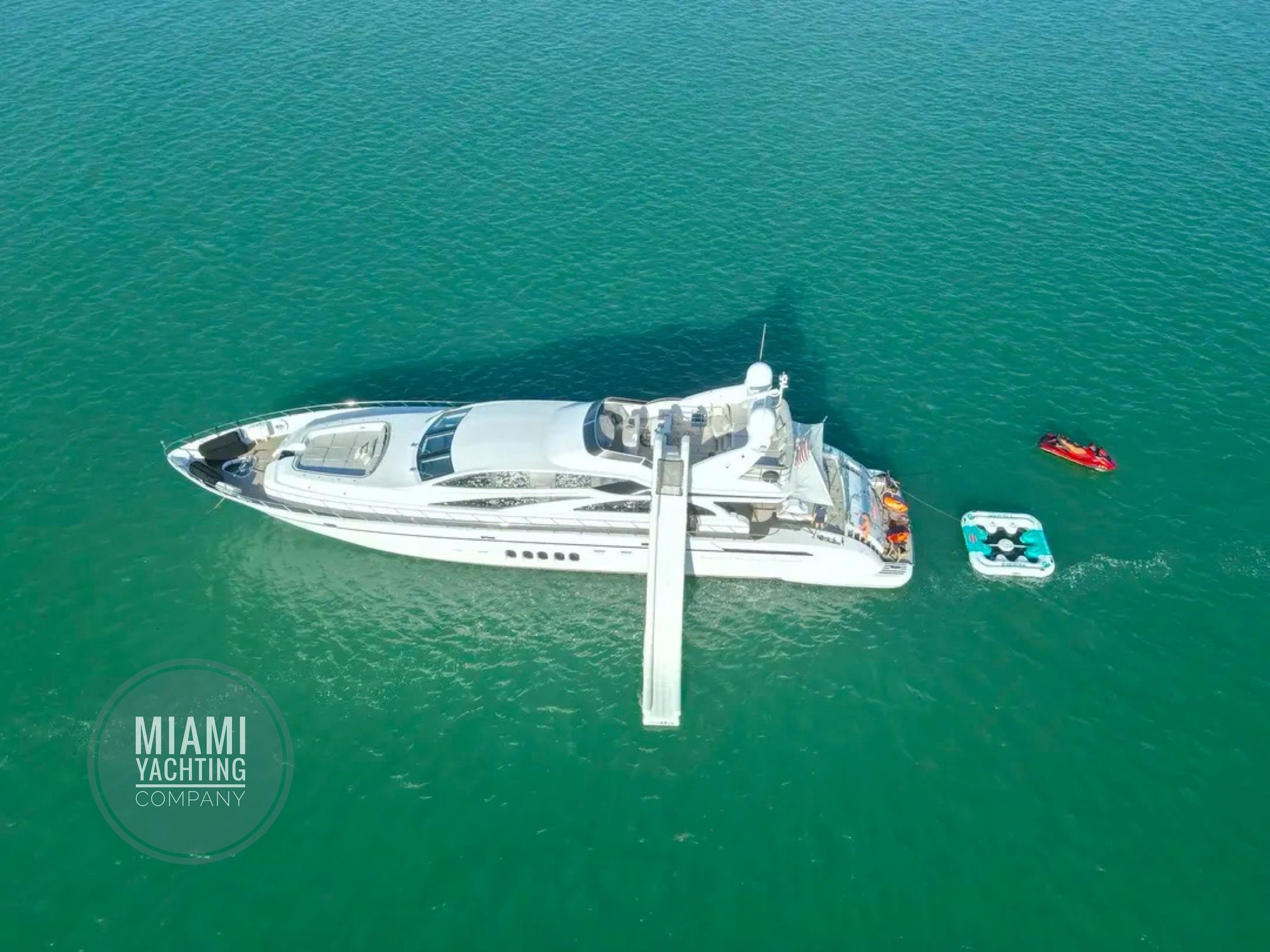 Miami_Yachting_Company_105_leopard7 copy.jpg