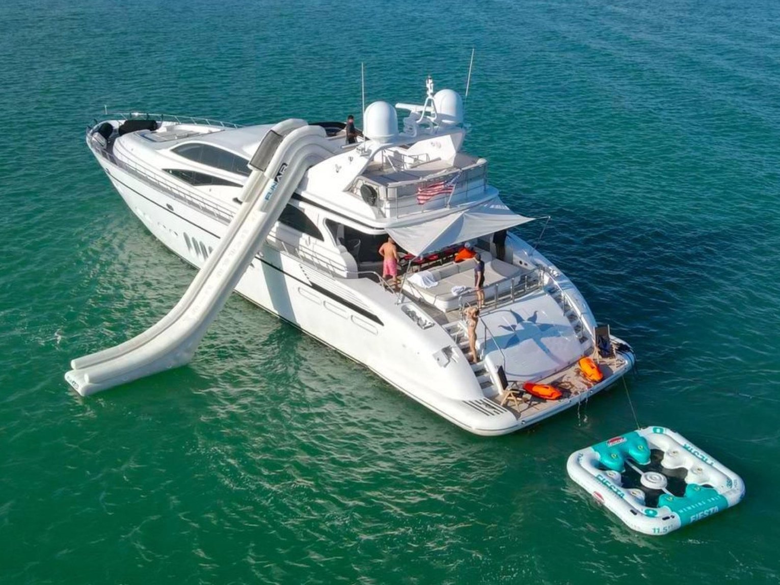 105 ft Leopard | From $5700 | 13 guest max