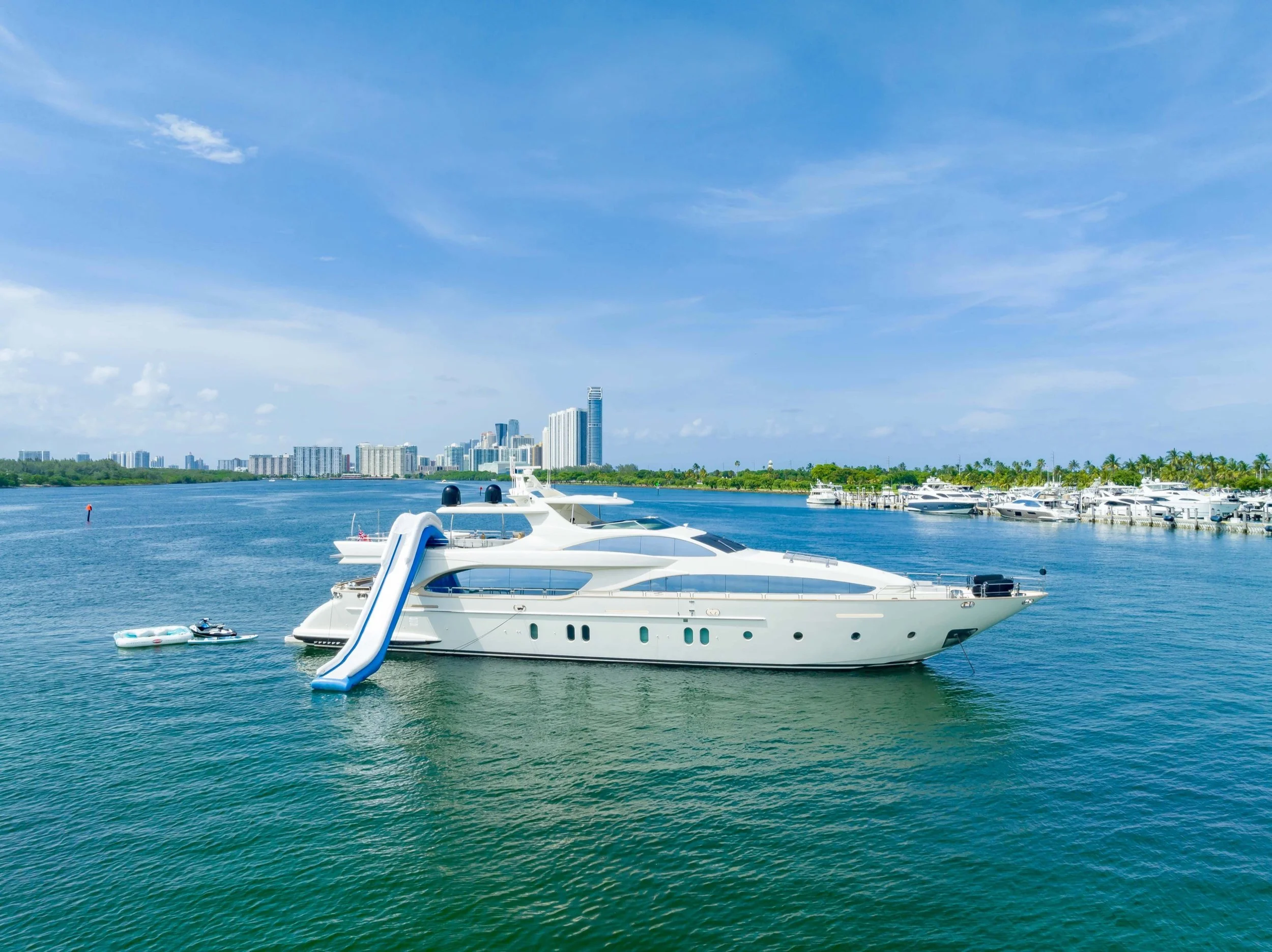 Miami_Yachting_Company_116_Azimut59.jpg