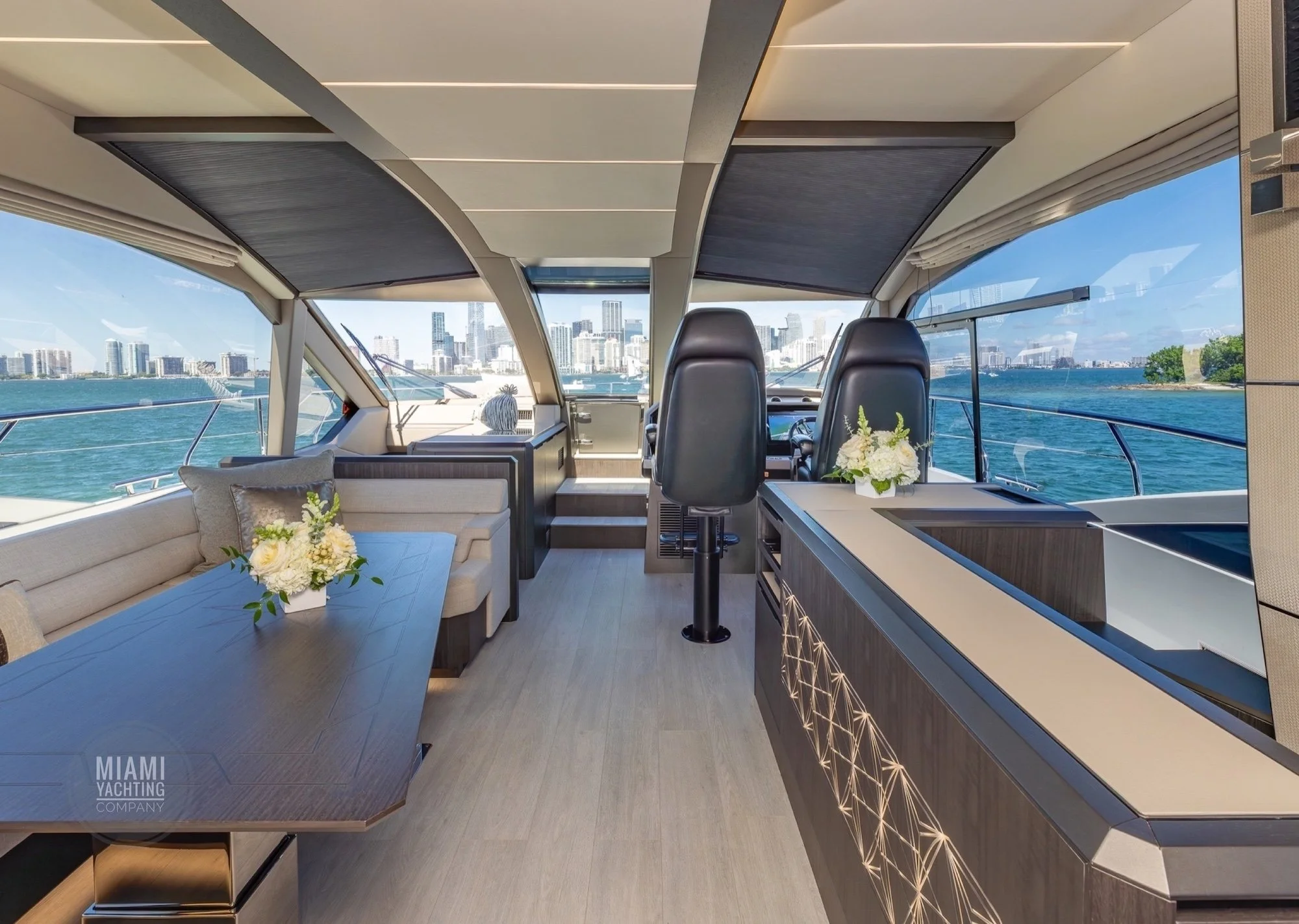Miami_yachting_company_68_galeon_640_19.jpeg