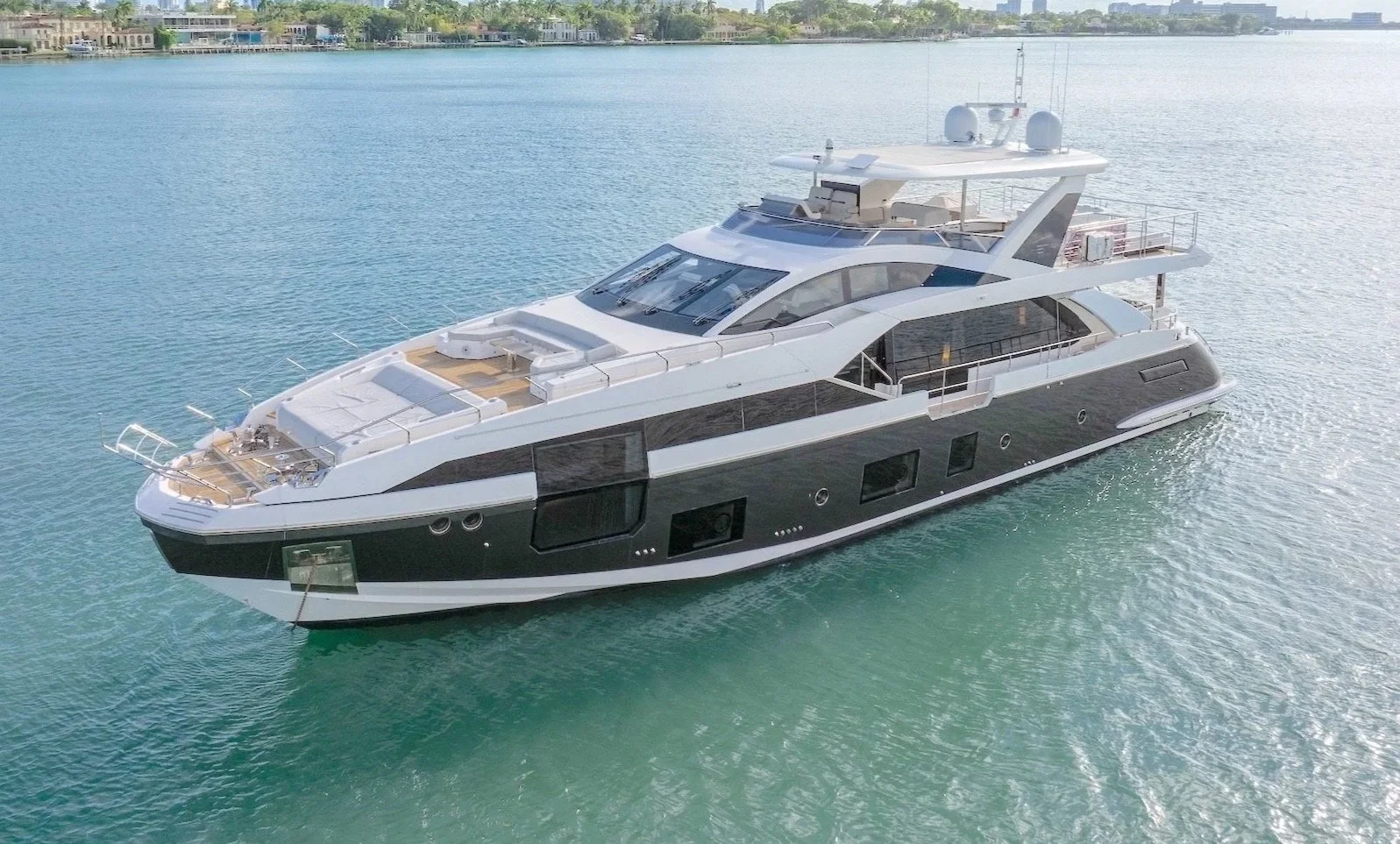 88 Azimut | $6500 | 12 ⚘