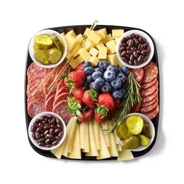 charcuterie box.jpeg