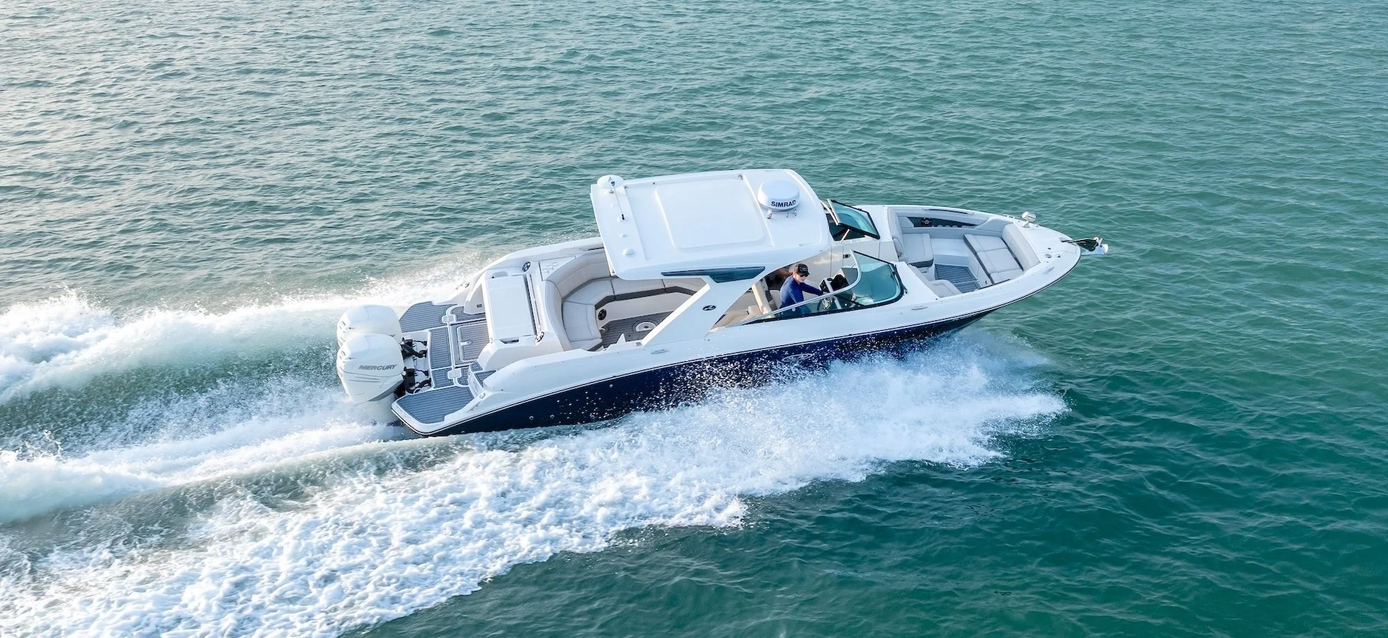 Miami_yachting_company_Sea Ray 350 SLX34 copy.jpg