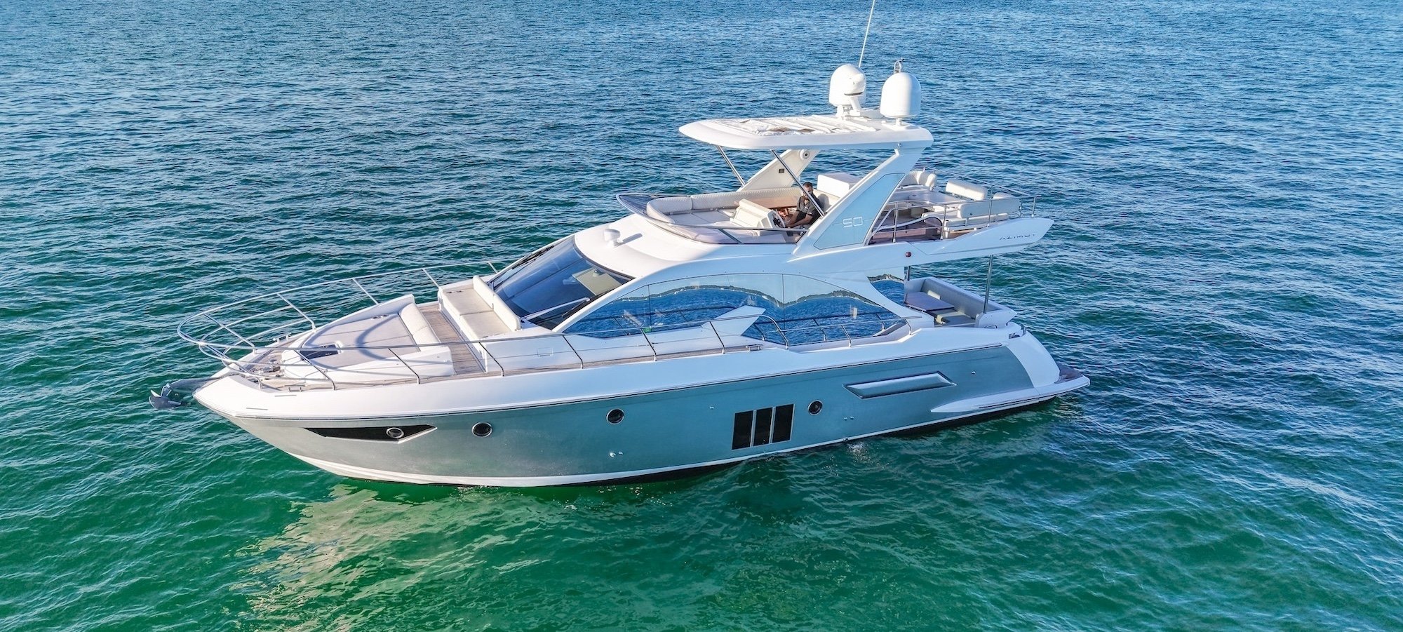 Miami_yachting_company_50_azimut_10 copy.jpg