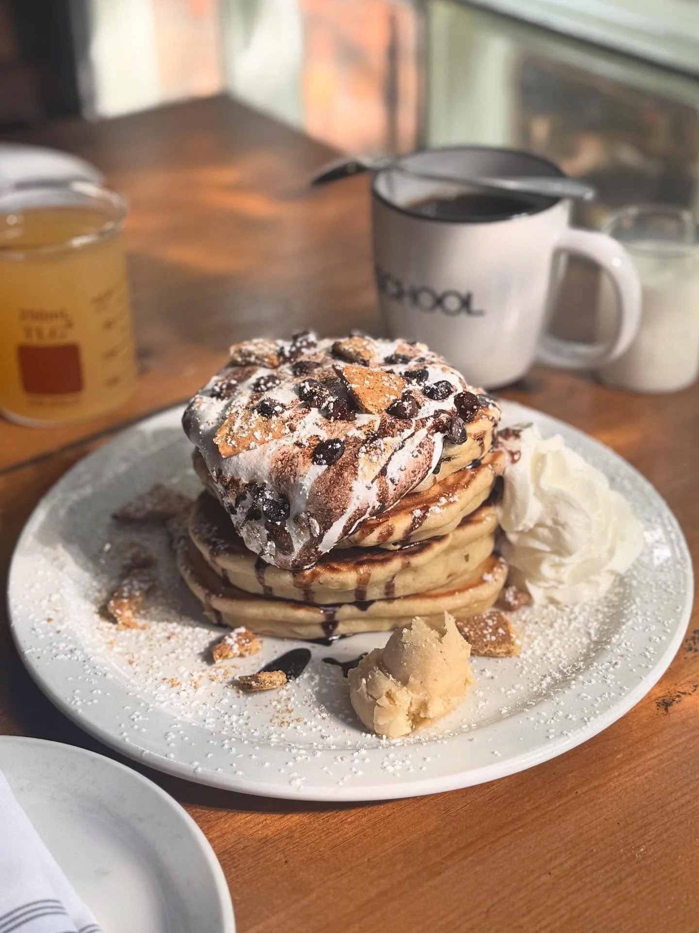 🚨ATTENTION CLASSMATES!🚨

Our lunch ladies have a new feature this weekend to say goodbye to summer and our favorite campfire classic, introducing the:

S&rsquo;MORE STACK!

Our famous pancakes stacked with toasted marshmallow fluff, chocolate chips