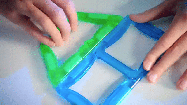 MagCreator- Cra-Z-Art-low.gif