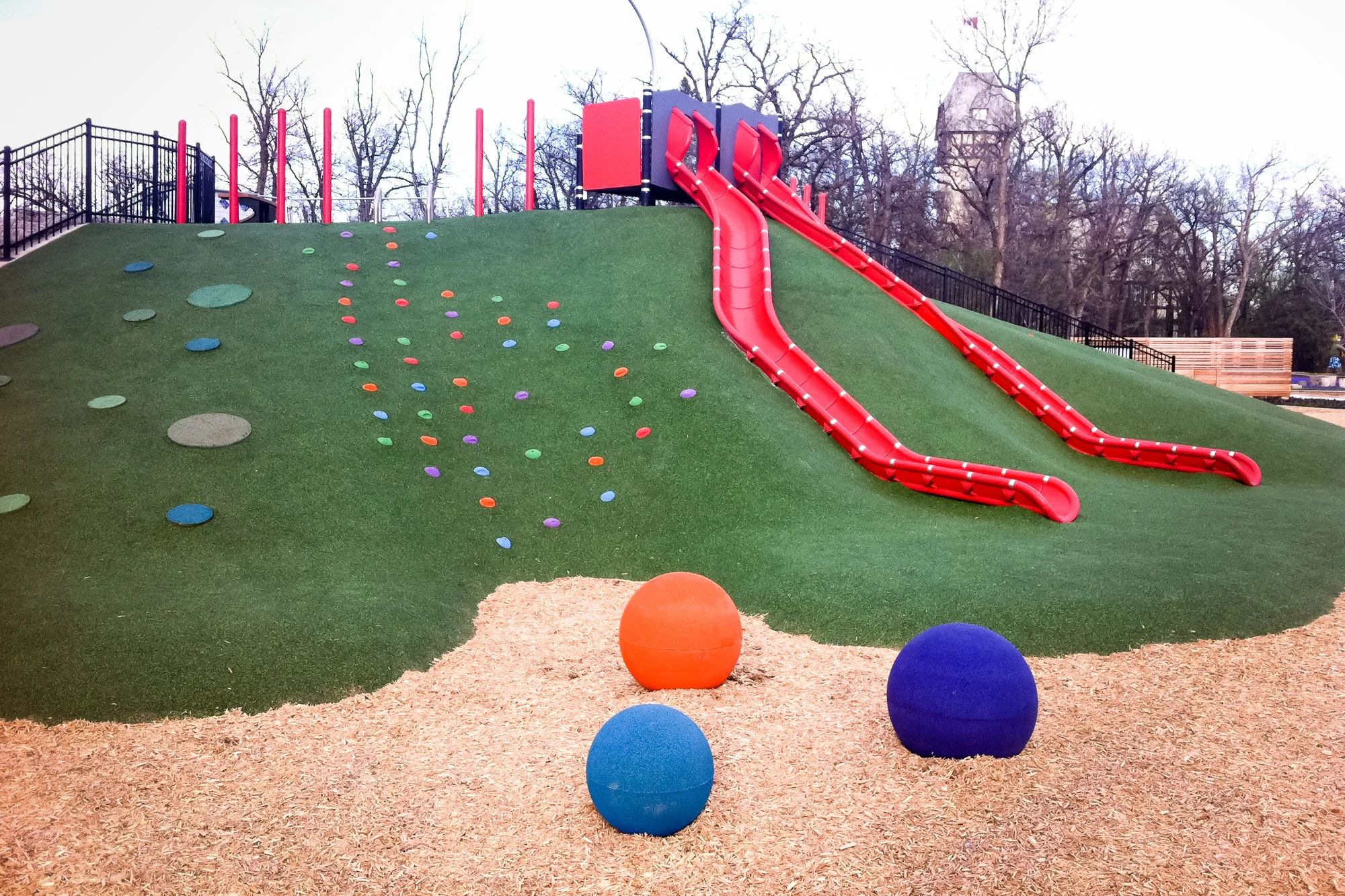 EPDM Rubber safety surfacing for playgrounds soft and safe for kids