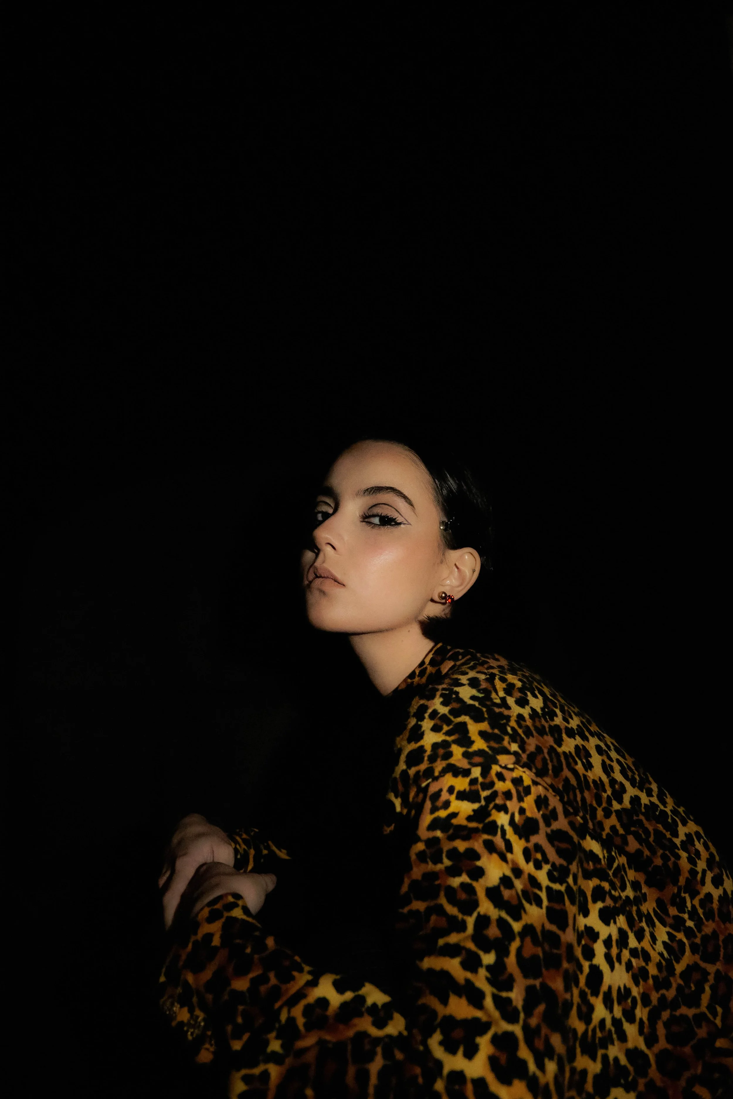 BRIGHT-DARK17.jpg
