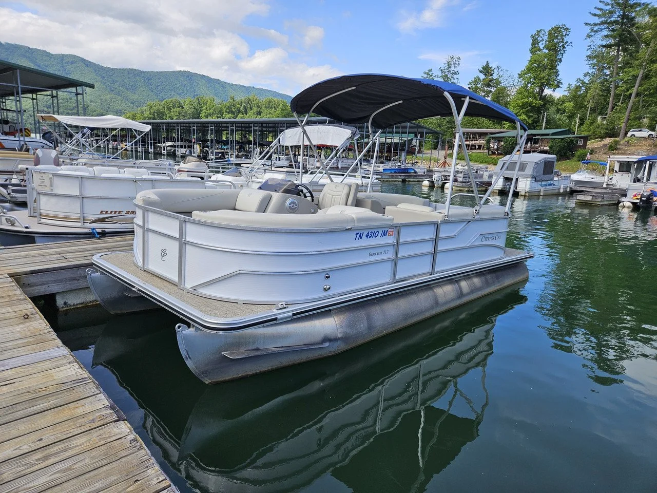 2021 Cypress Cay Seabreeze 212 Pontoon Boat with 90hp Mercury 4 Stroke and Trailer