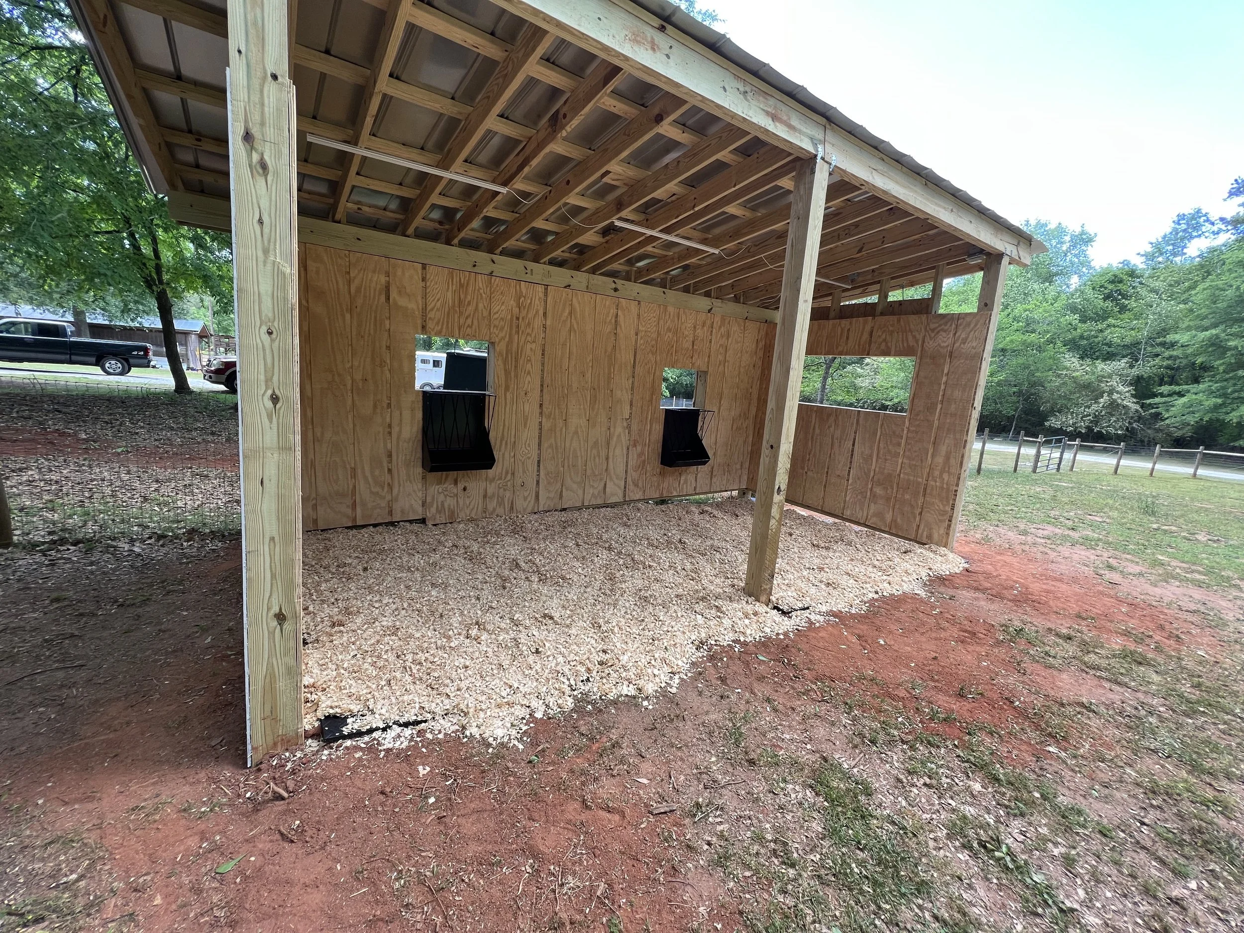Run-in Shed