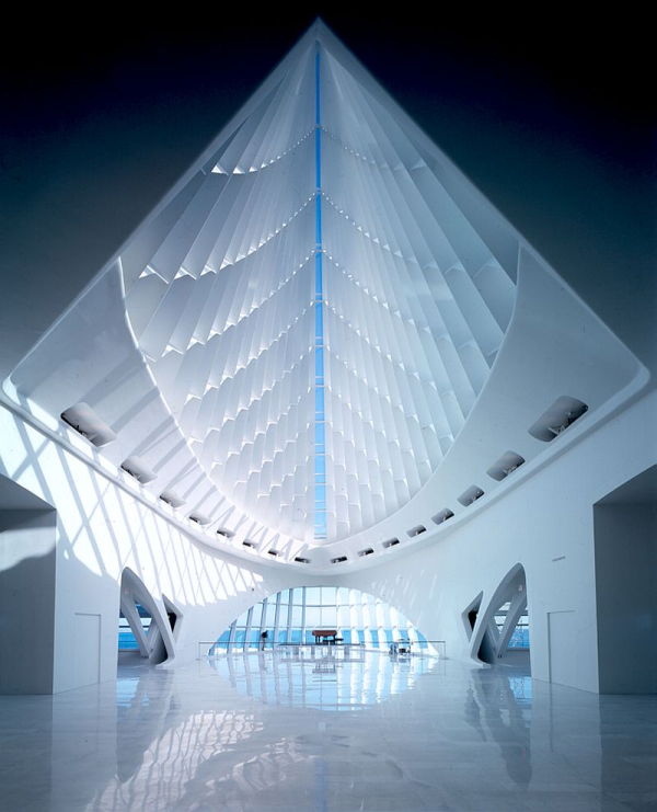 MilwaukeeArtMuseumInt Super Sky Monumental Skylights.jpg