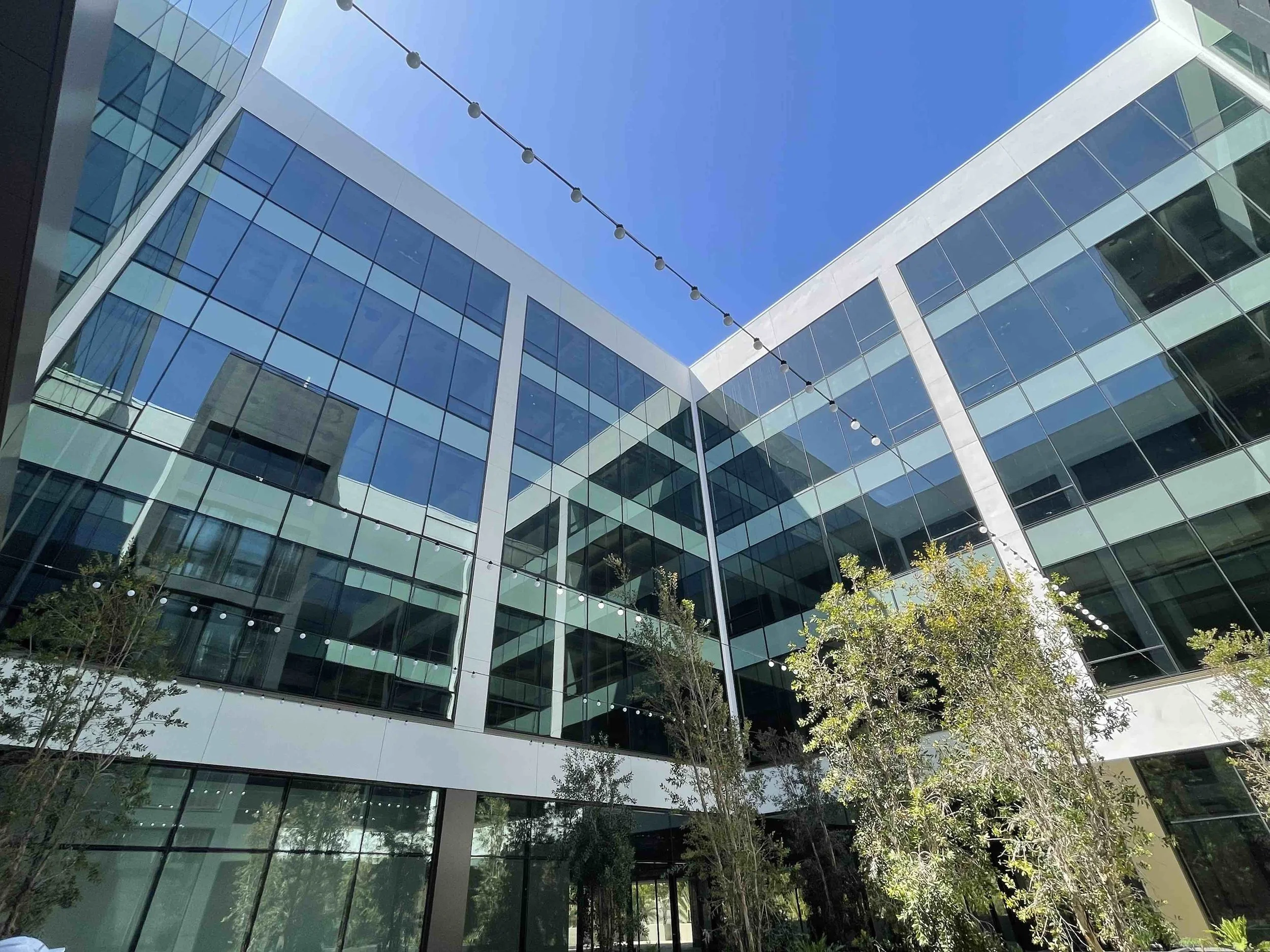 YKK Vitrum Glass Aragon Construction 101 S Pasadena 2.jpg