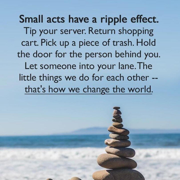 The little things we do for each other -- that's how we change the world! ❤️ 
.
.
.
#DoGoodWisconsin #BeKind #HelpOthers #Wisconsin #GoodGoesRound #ActsOfKindness #RippleEffect