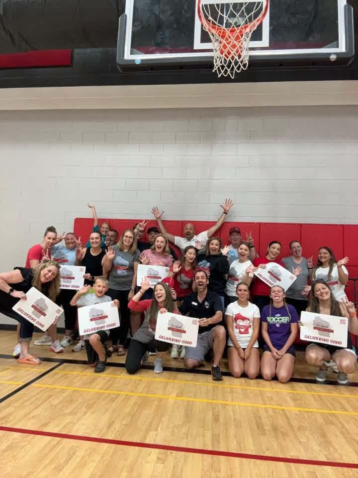 Do-Good-Wisconsin-Teacher-Supply-Drive7.jpg