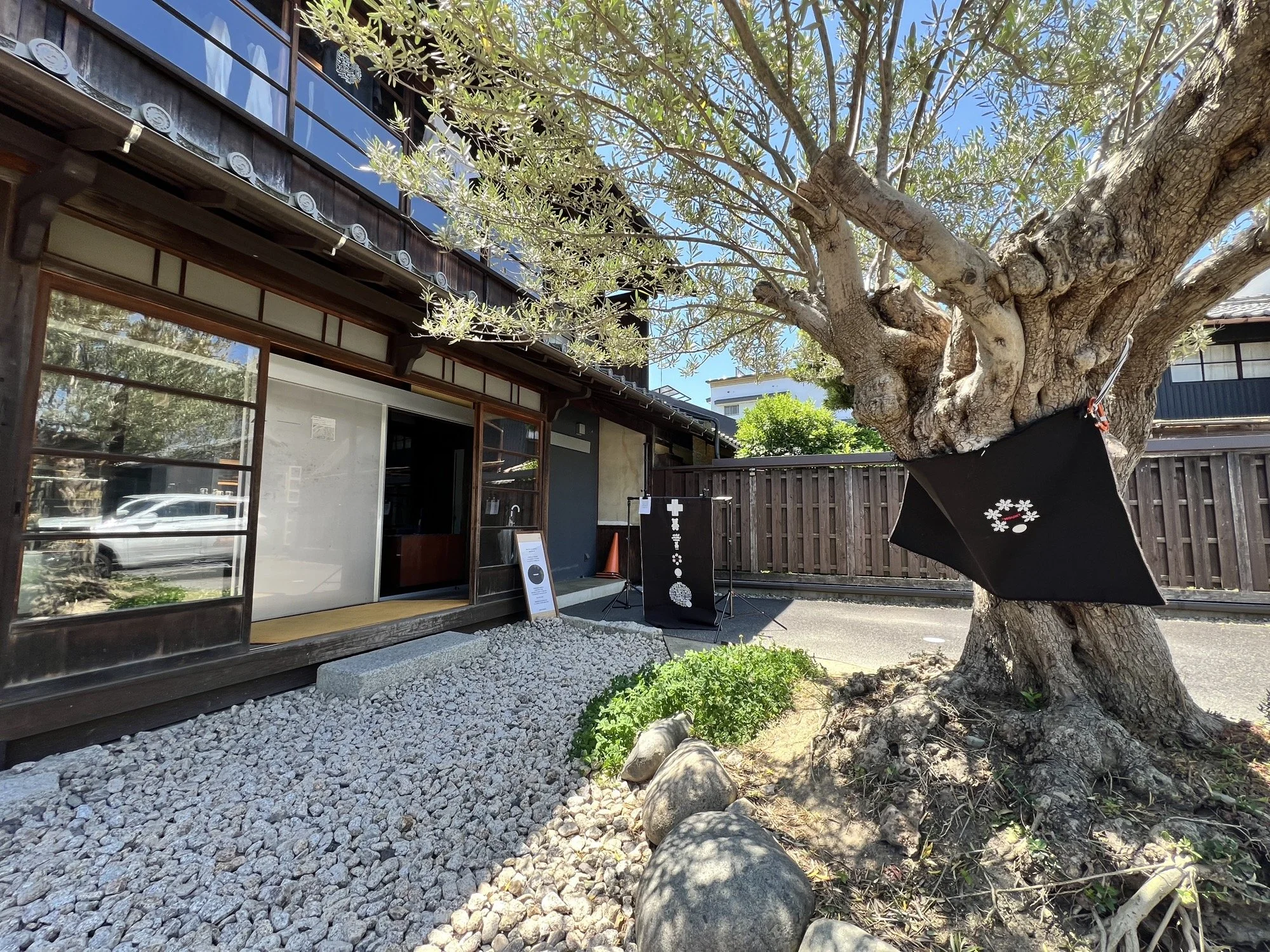 @rustico 4 pop up store report 1…