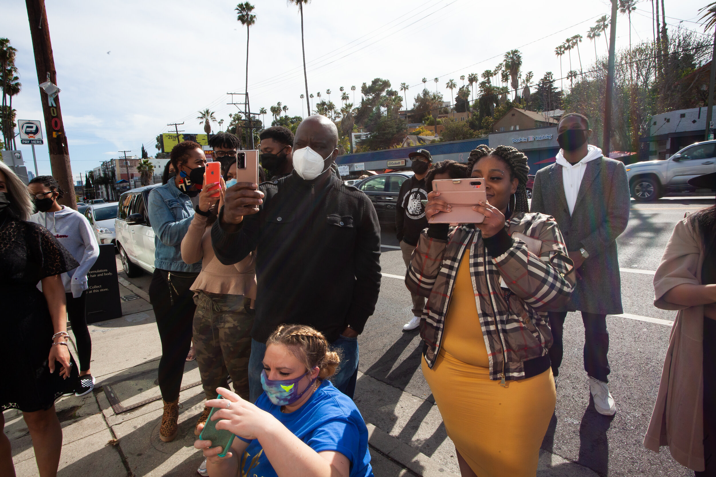 V Tree Ribbon Cutting-18.jpg