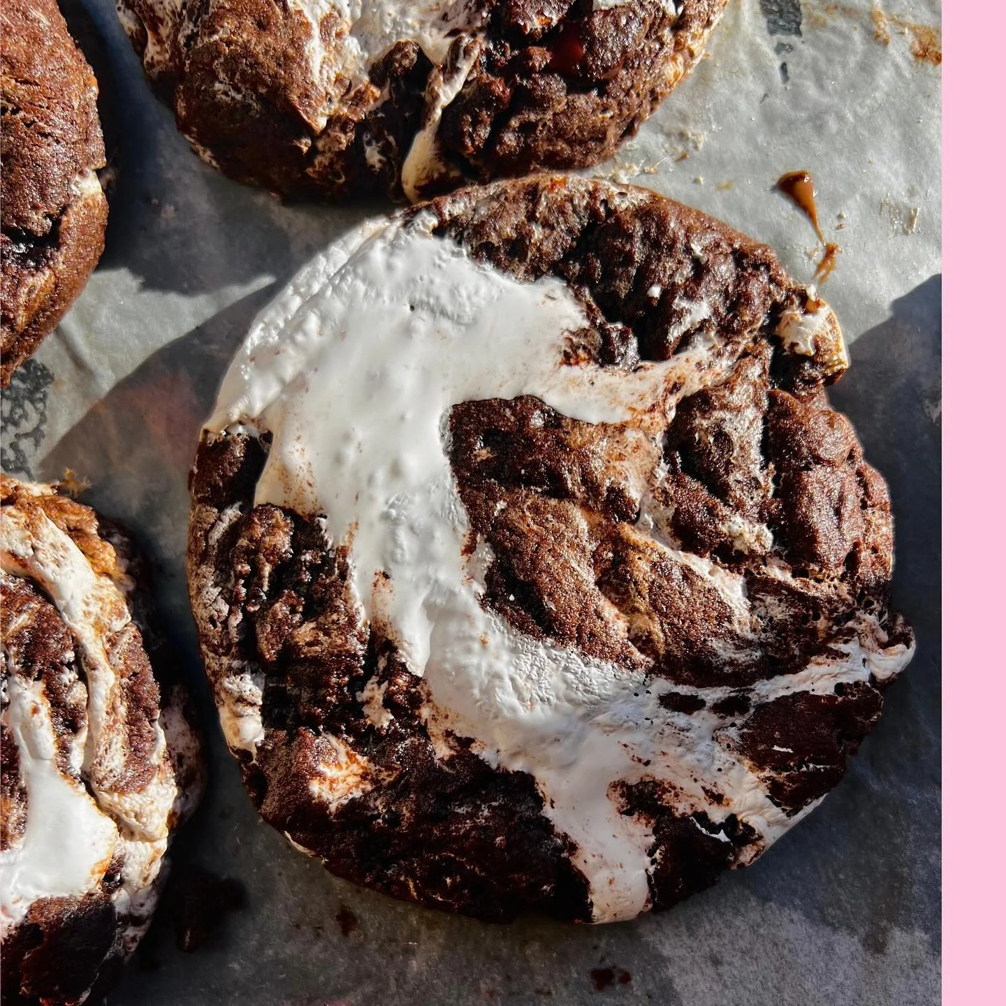 Too naughty to be nice, too gooey to resist - these Triple Choc &amp; Marshmallow Fluff cookies might just land you on Santa&rsquo;s watchlist&hellip; but you got time.. &amp; it&rsquo;s worth it 🌝🌝🍪🎅🍫🔥
