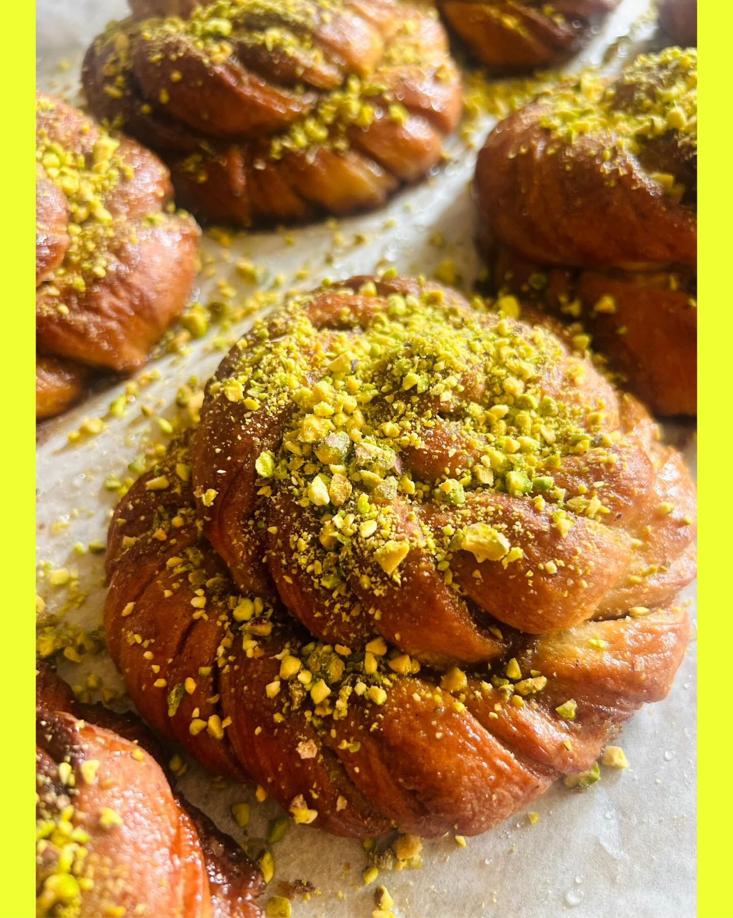 HELLO &amp; Merry Sunday, folks! ☀️

Just popping on to say sorry we&rsquo;re closed today &mdash; the flu has made an unwelcome comeback 🤧
On a brighter note, there&rsquo;s lots of exciting things coming next week&hellip;

✨ A mini collab with the 