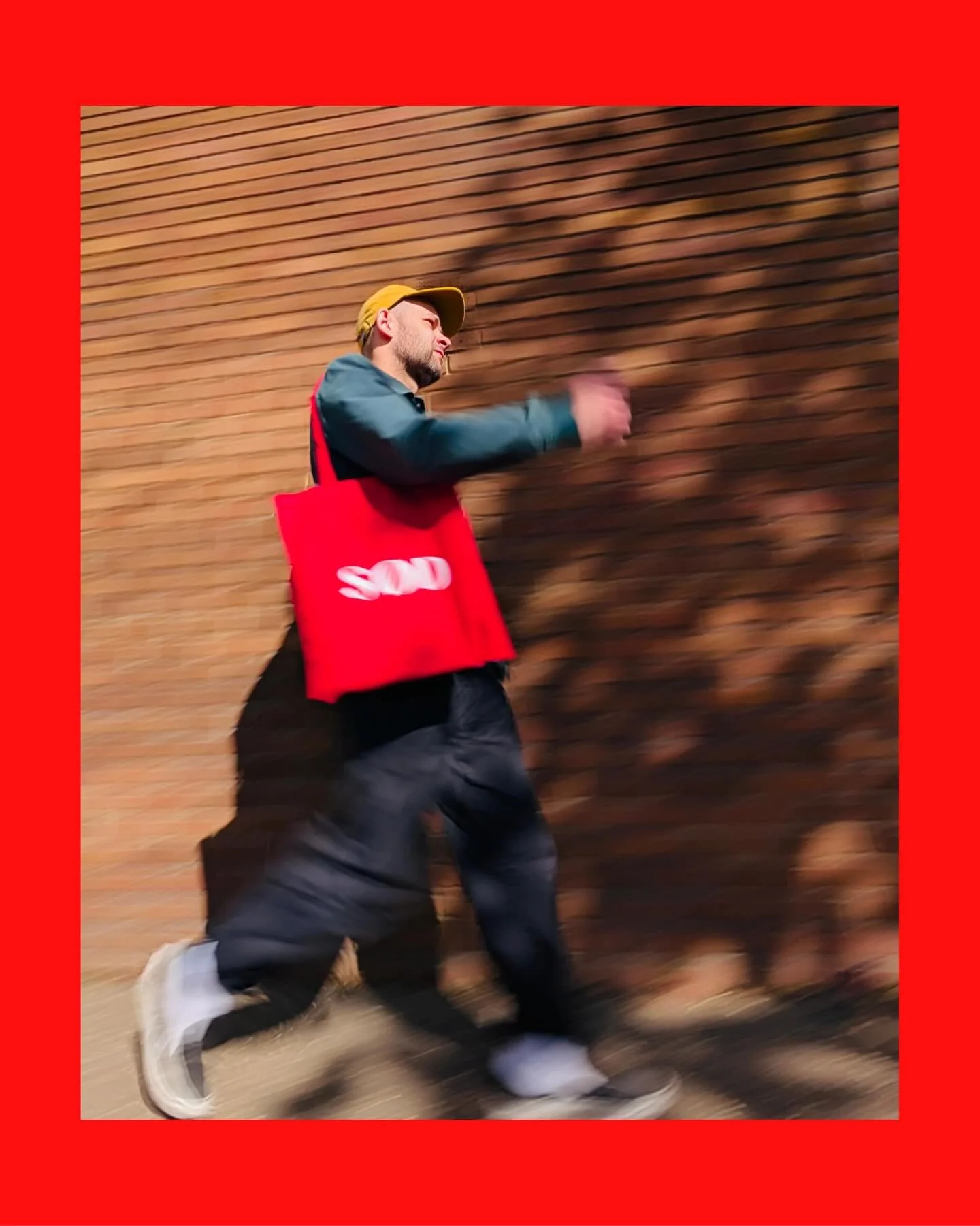 The S&Oslash;D tote bags are back! ‼️❤️🚨 

That&rsquo;s it. That&rsquo;s the post. 

(styled by the man behind the best NYC slice in town @eastdough) 🔥🍕