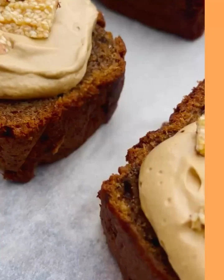 WHIPPED HONEY ESPRESSO BANANA SLICE is BACK tomorrow 🍯☕🍌 

Silky whipped honey espresso cream, soft banana slice, sweet figs, and crisp sesame snap&hellip; the perfect mix of creamy, crunchy, rich, and sweet. 🤎

Back for tomorrow &mdash; don&rsquo