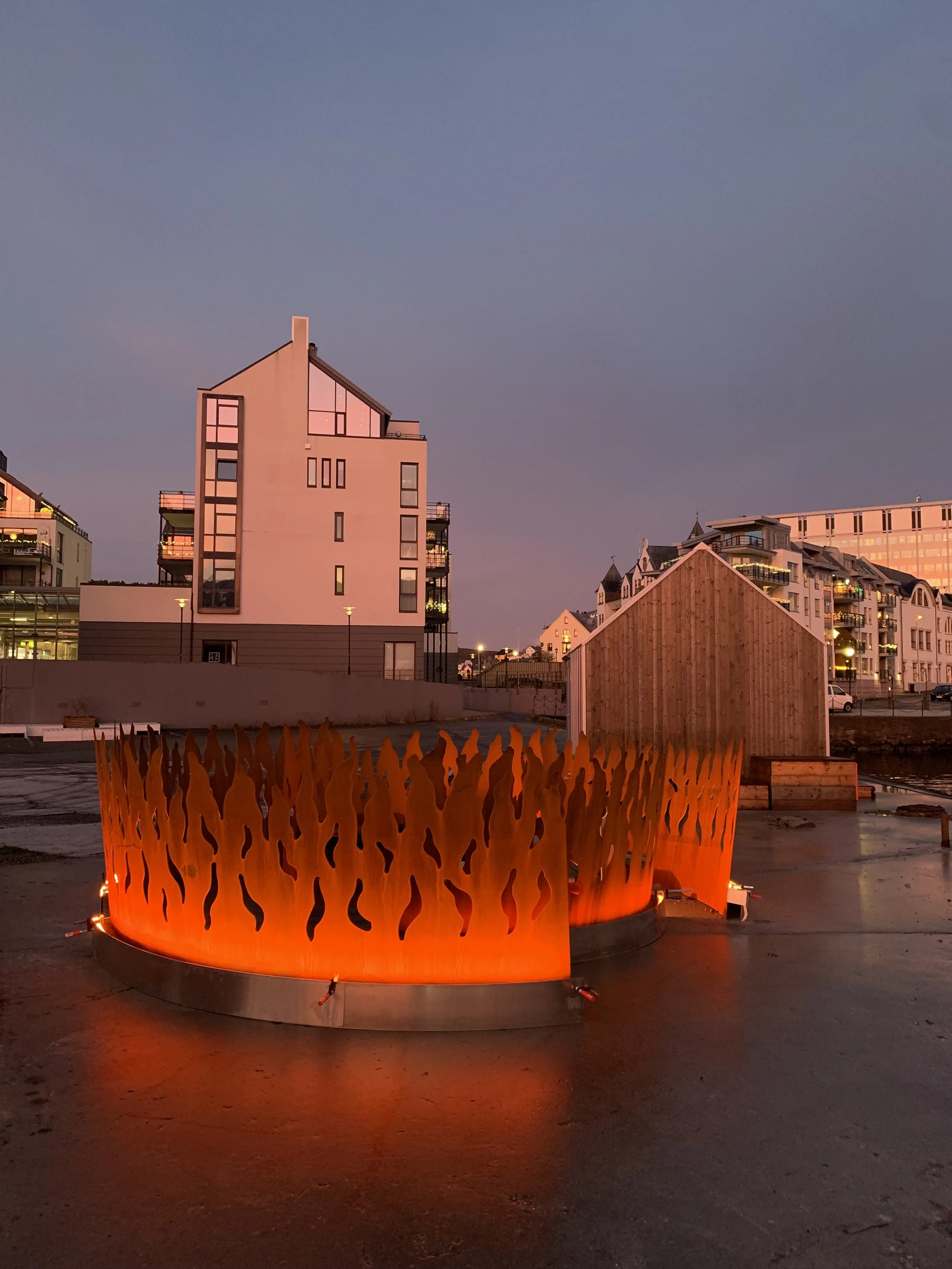 The Bonfire Ålesund sunset 4