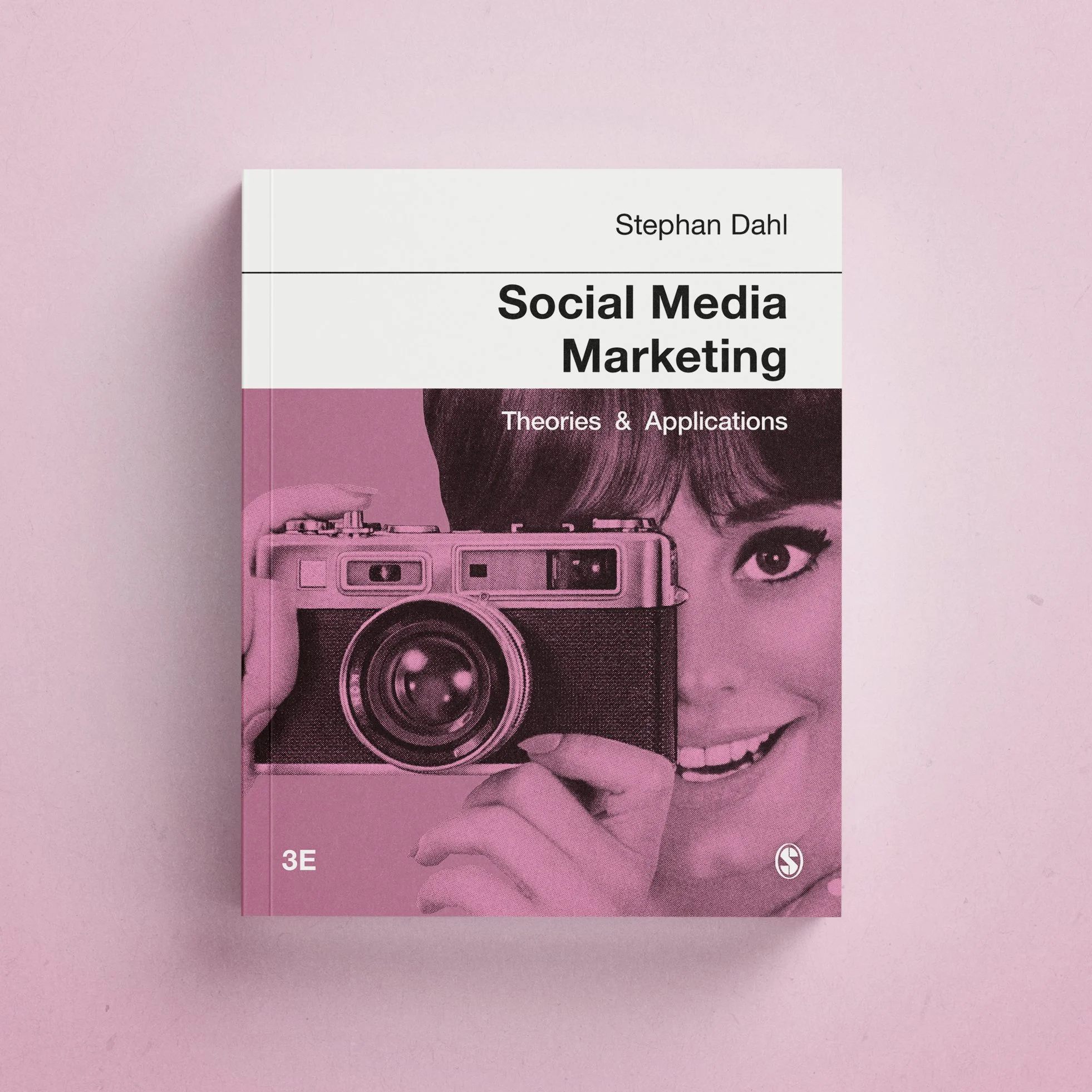 Dahl_Social Media Marketing_Mockup.jpg