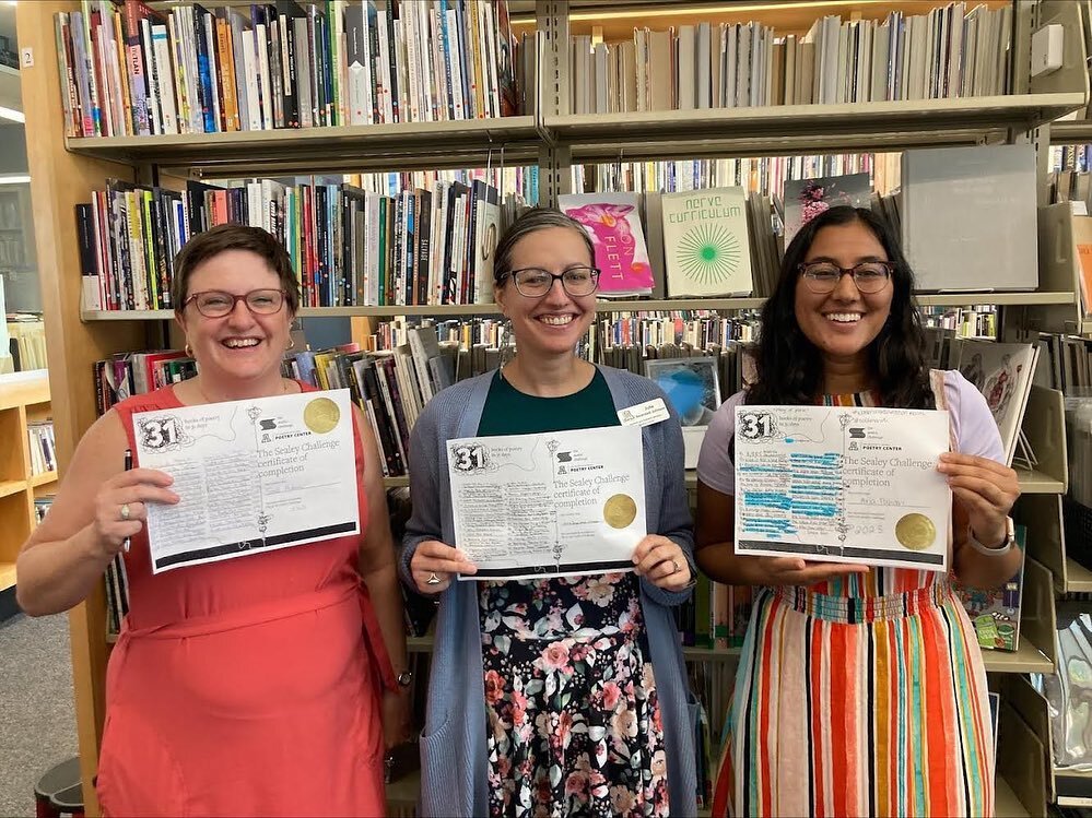 Check it out! Your #SealeyChallenge certificate gets a whole new vibe with a sticker. 🌈🏆 

Once it's in your hands, snap a pic of your certificate and share it with the world. 📸🎉

alt text: UA poetry participants with completed certificates, gold